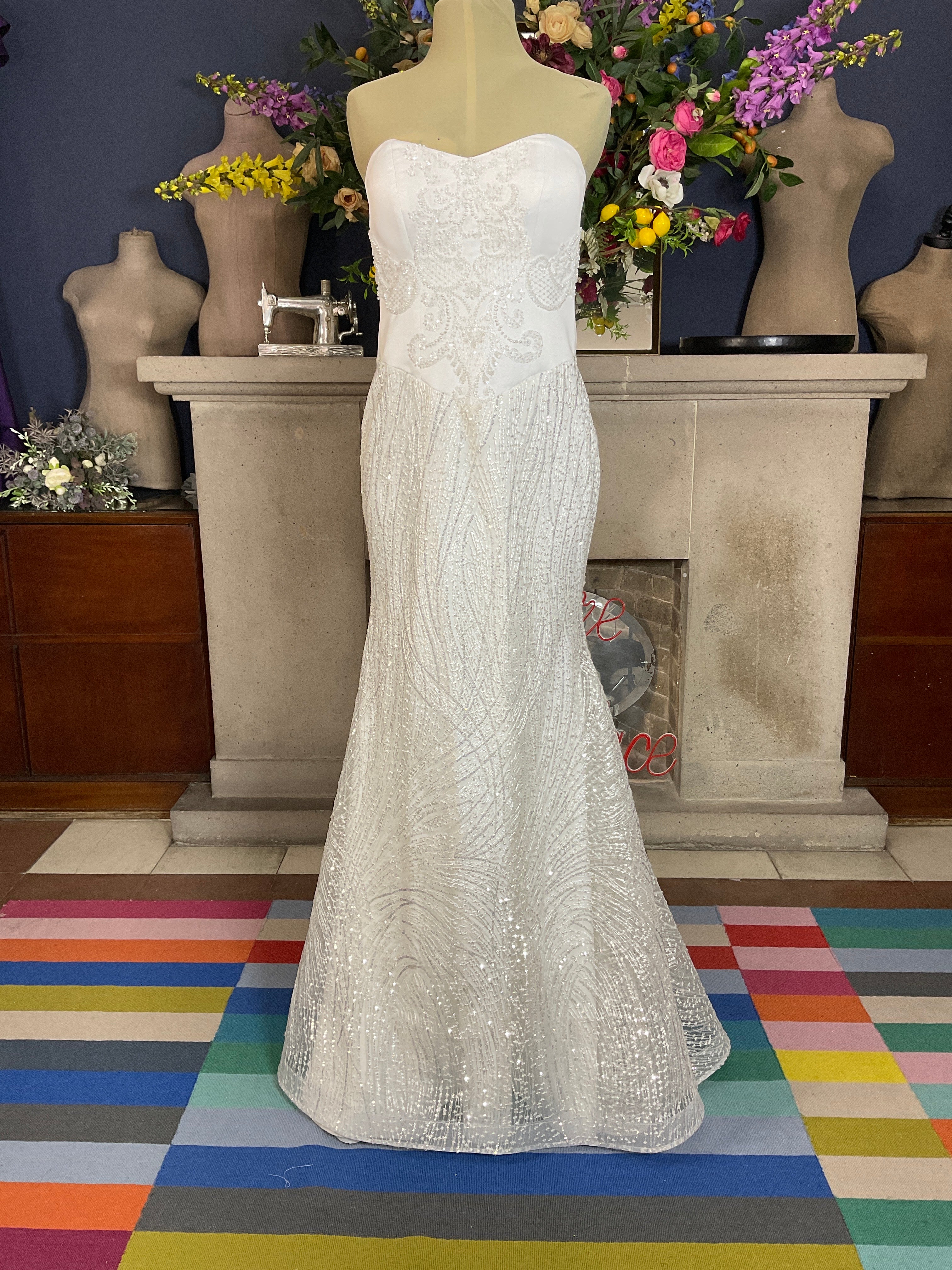 1 Vestido de novia ASTRID VÉRA