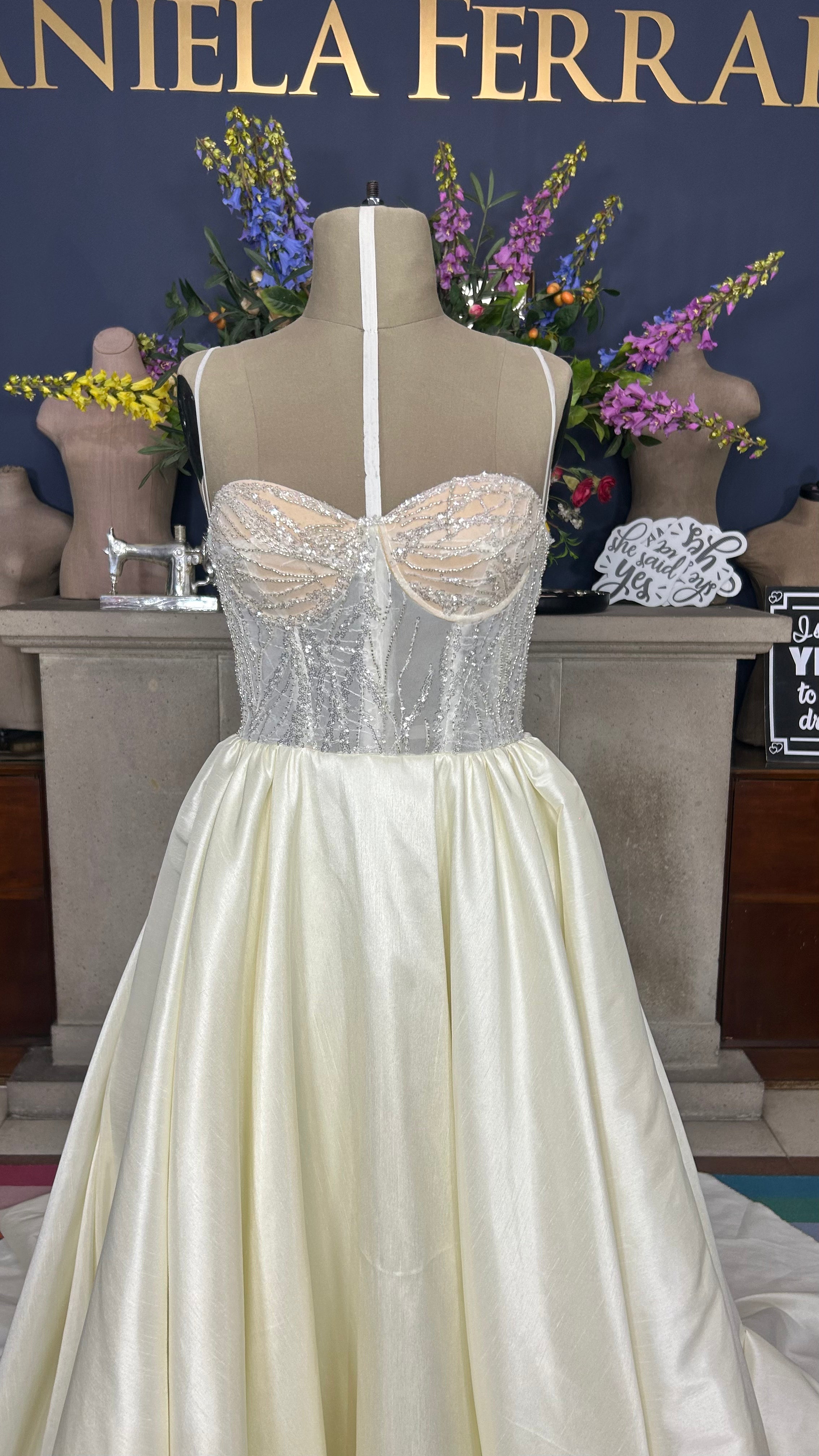 Essenza Vestido de Novia