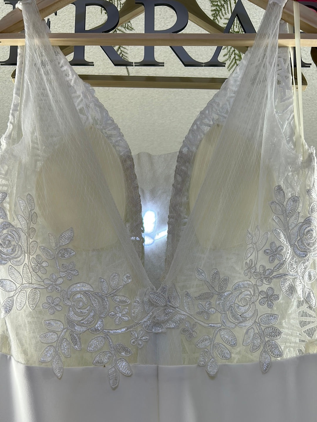 Finn vestido de novia