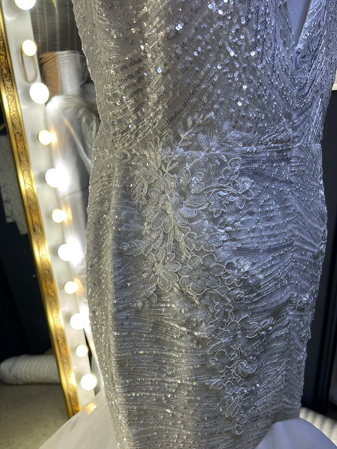 Dominik vestido de novia