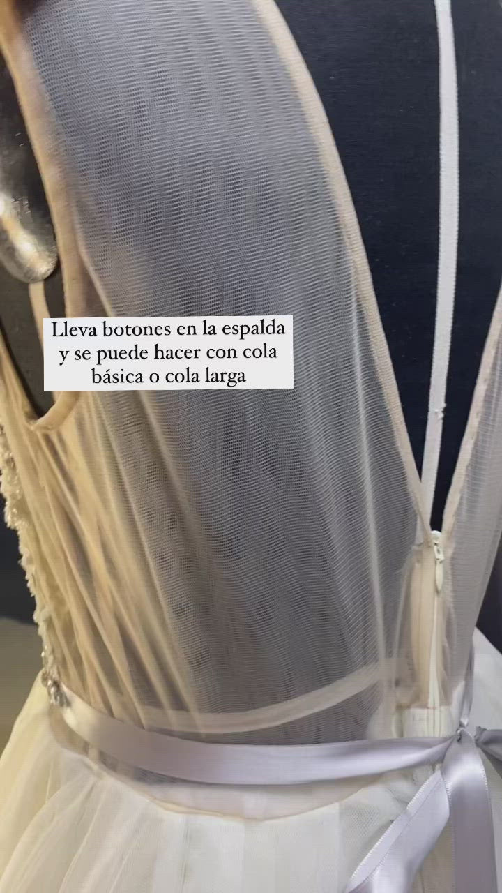 Garriré vestido de novia transparencias