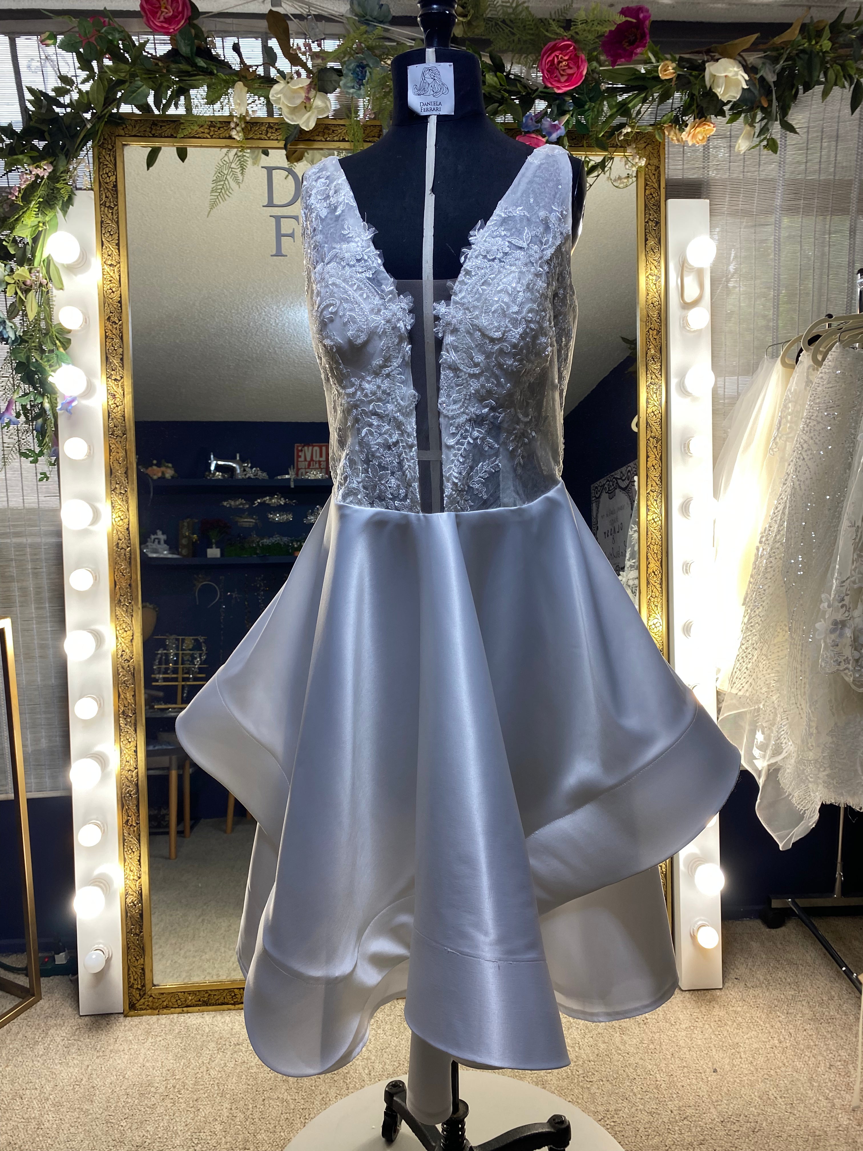 Naruana vestido de novia CORTO