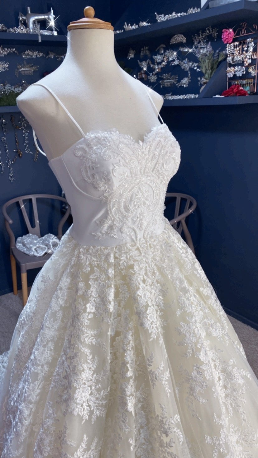 Tamara vestido de novia SOLD Premium