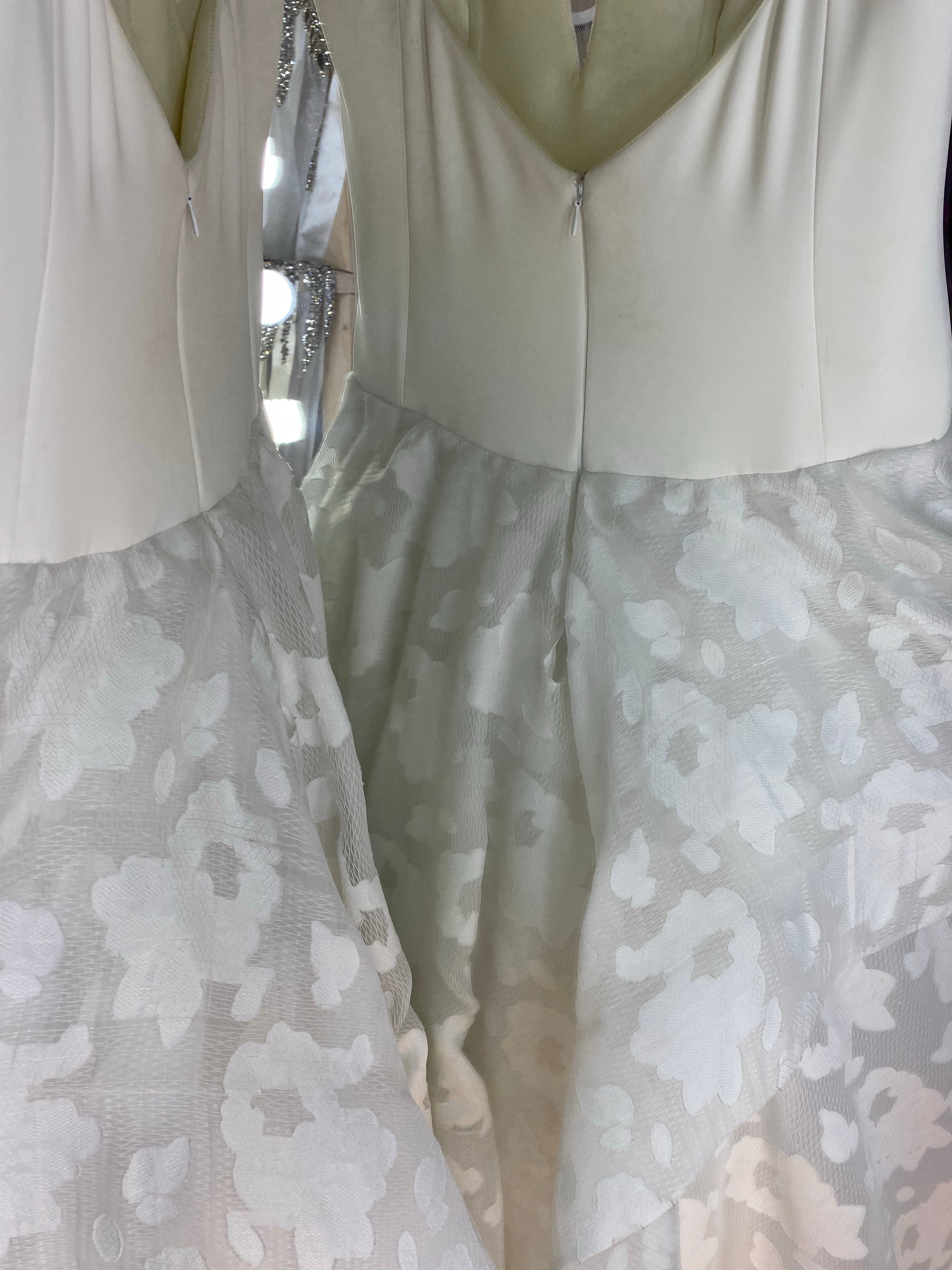 Pinhas vestido de novia