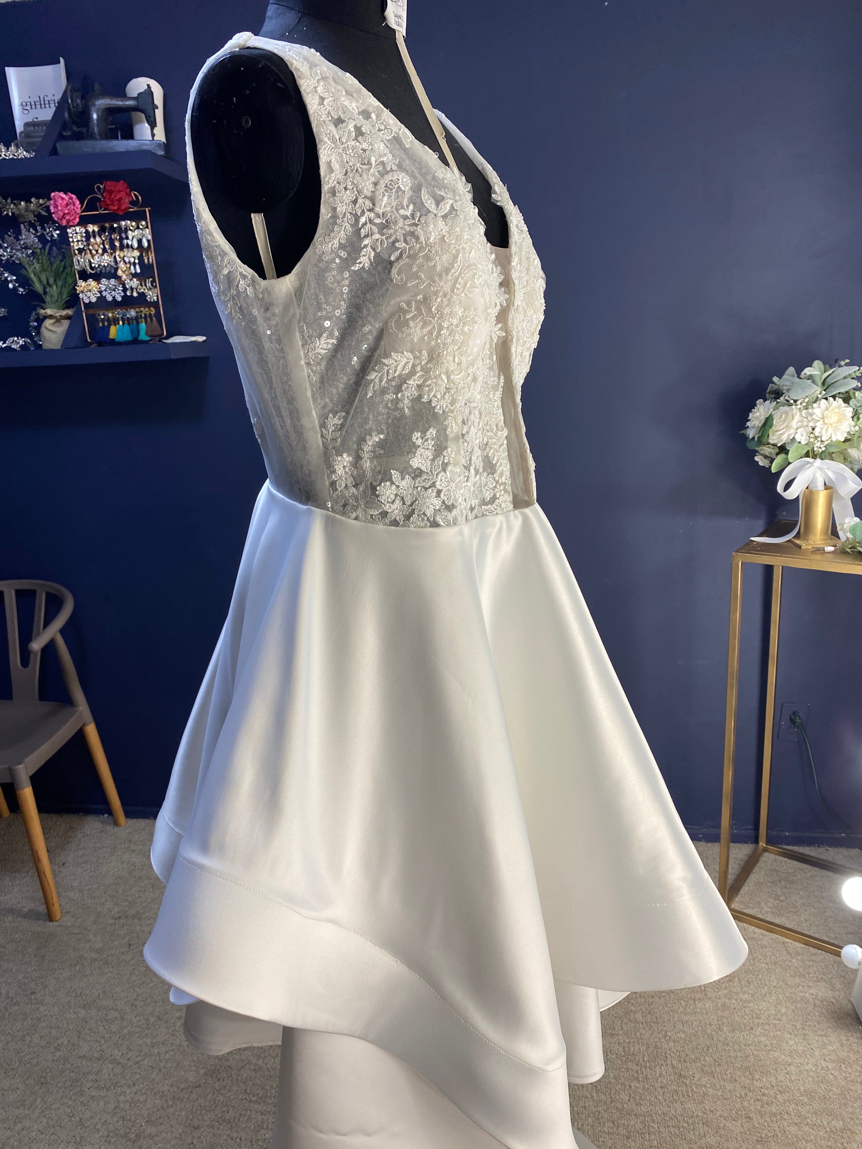 Naruana vestido de novia CORTO