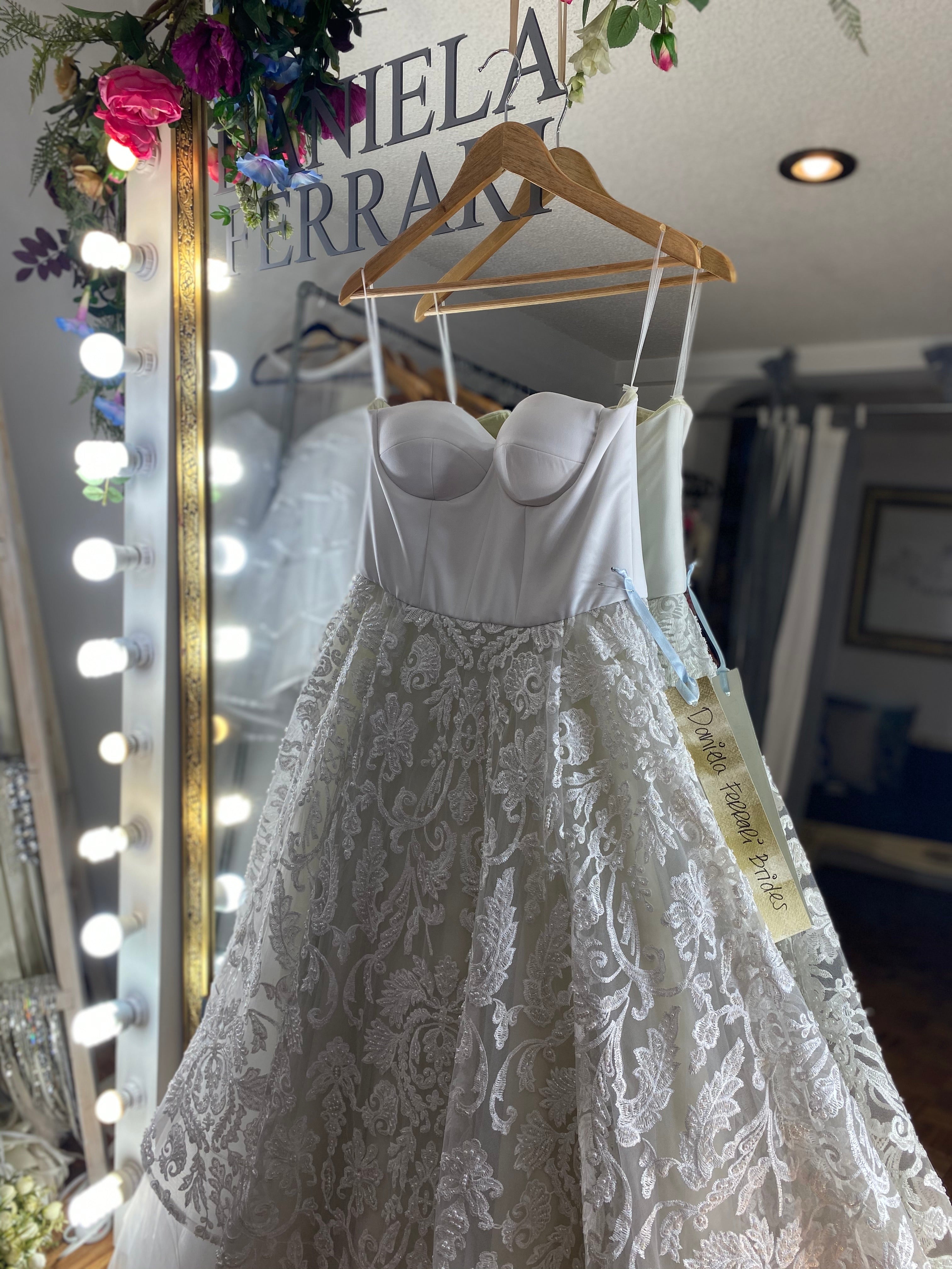 Carmina vestido de novia.SOLD