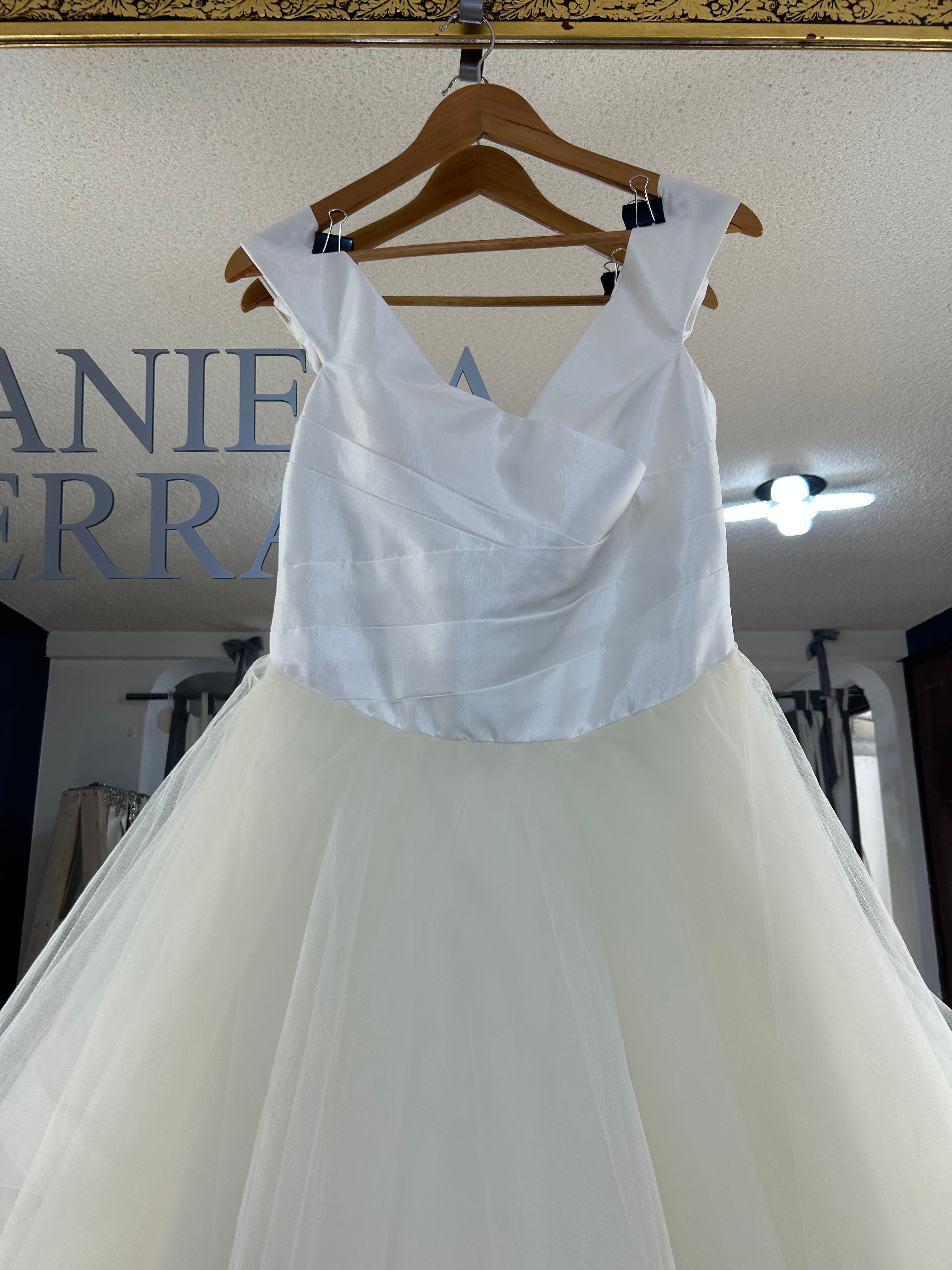 Regina vestido de novia