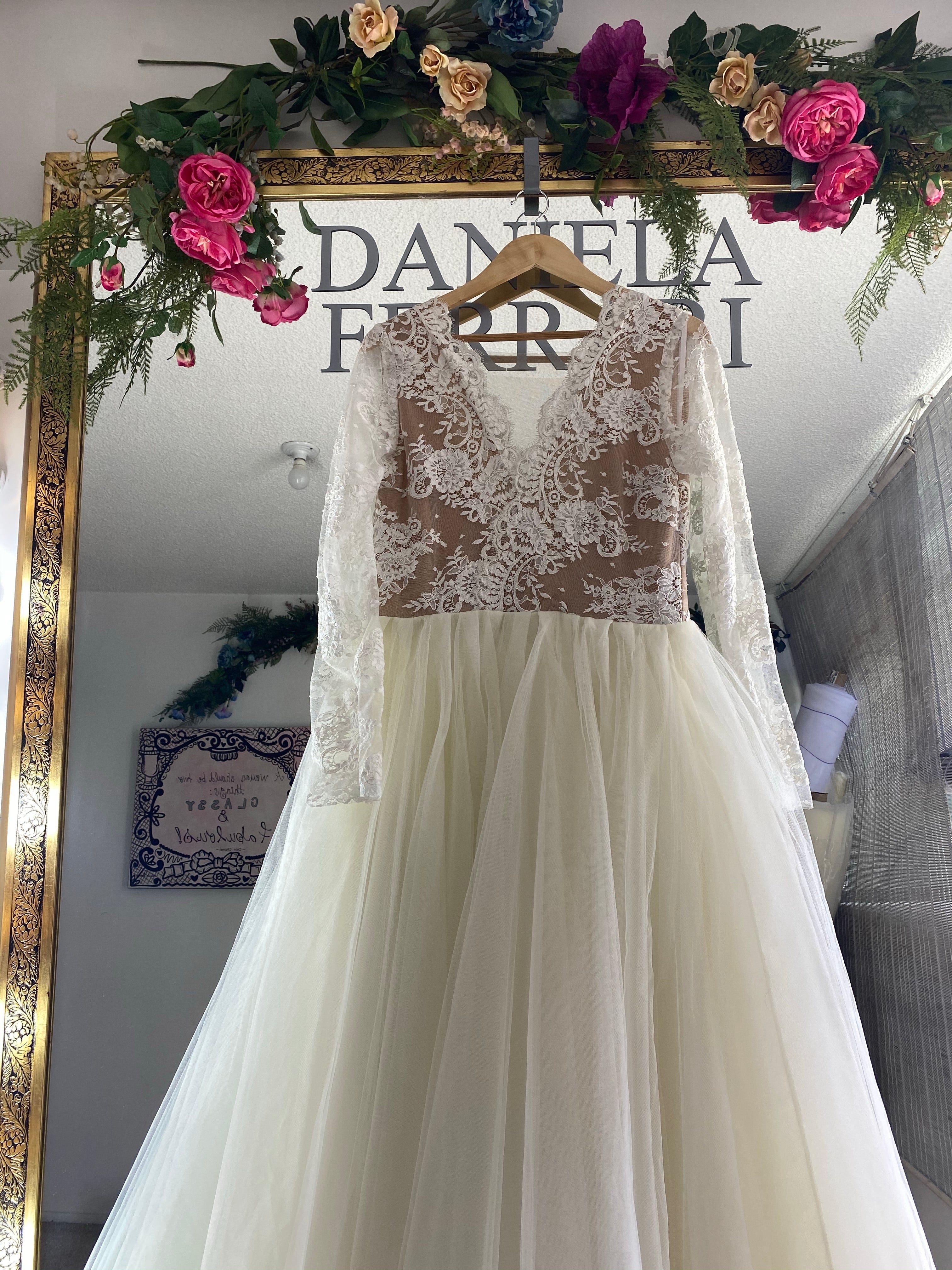 Cerise vestido de novia SOLD