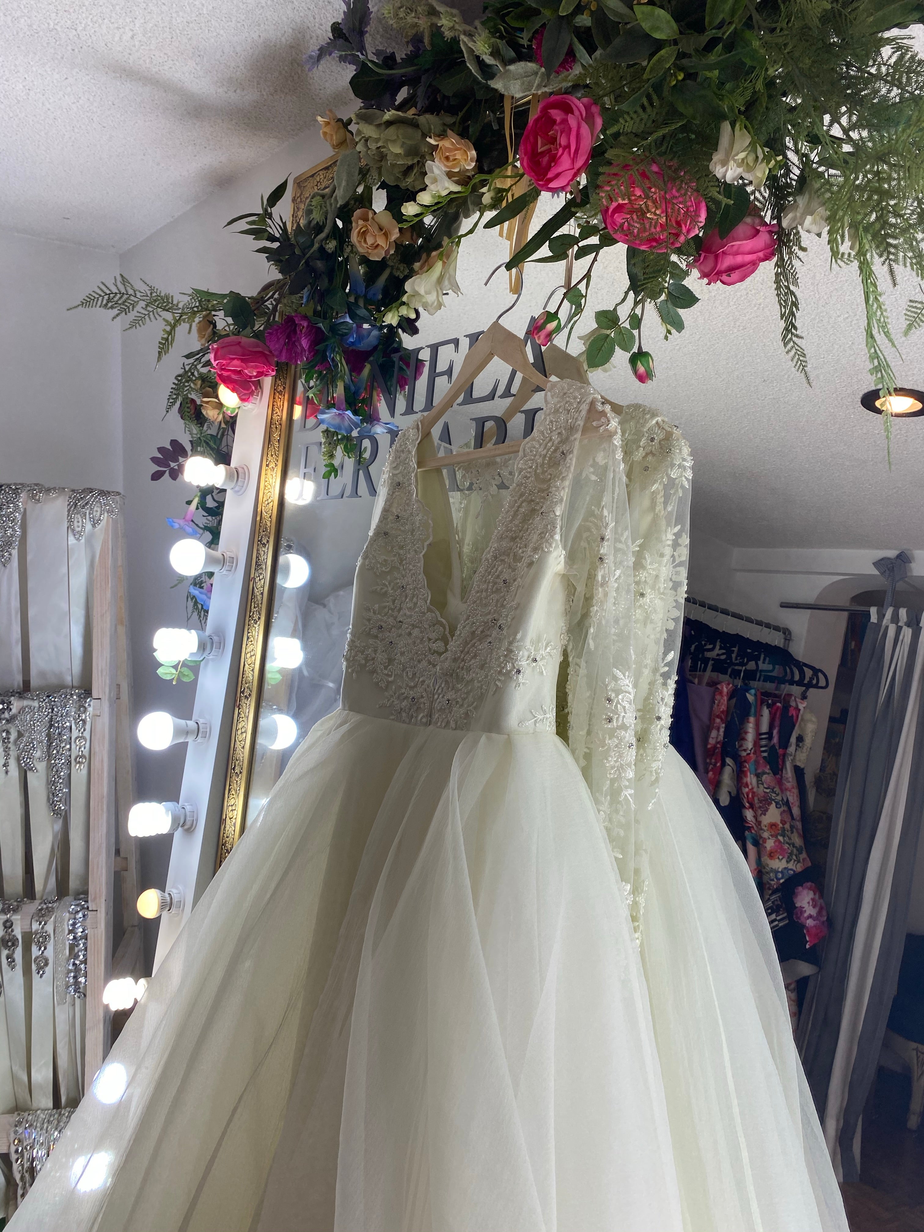 Agness vestido de novia SOLD