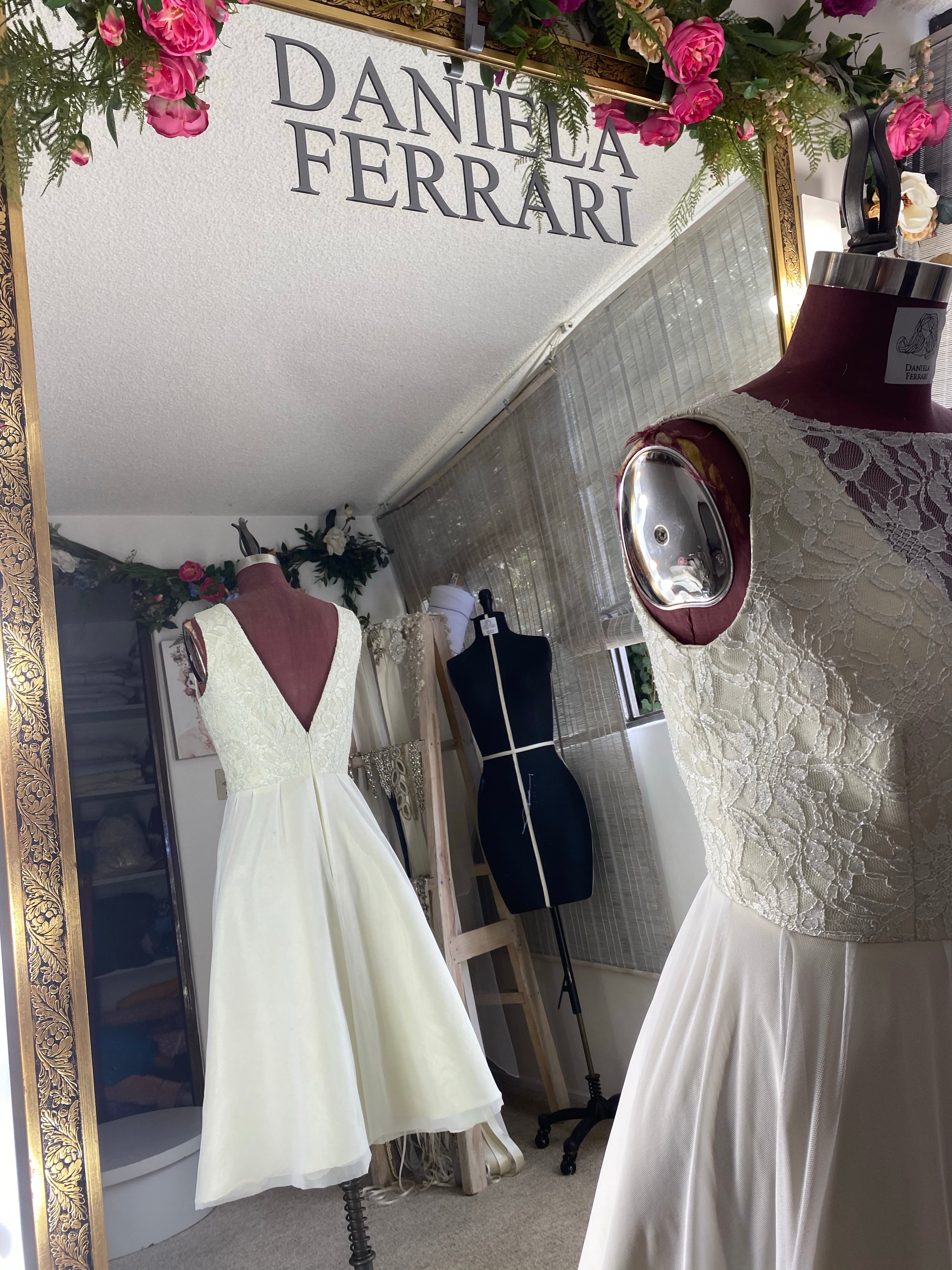 Parveen vestido civil