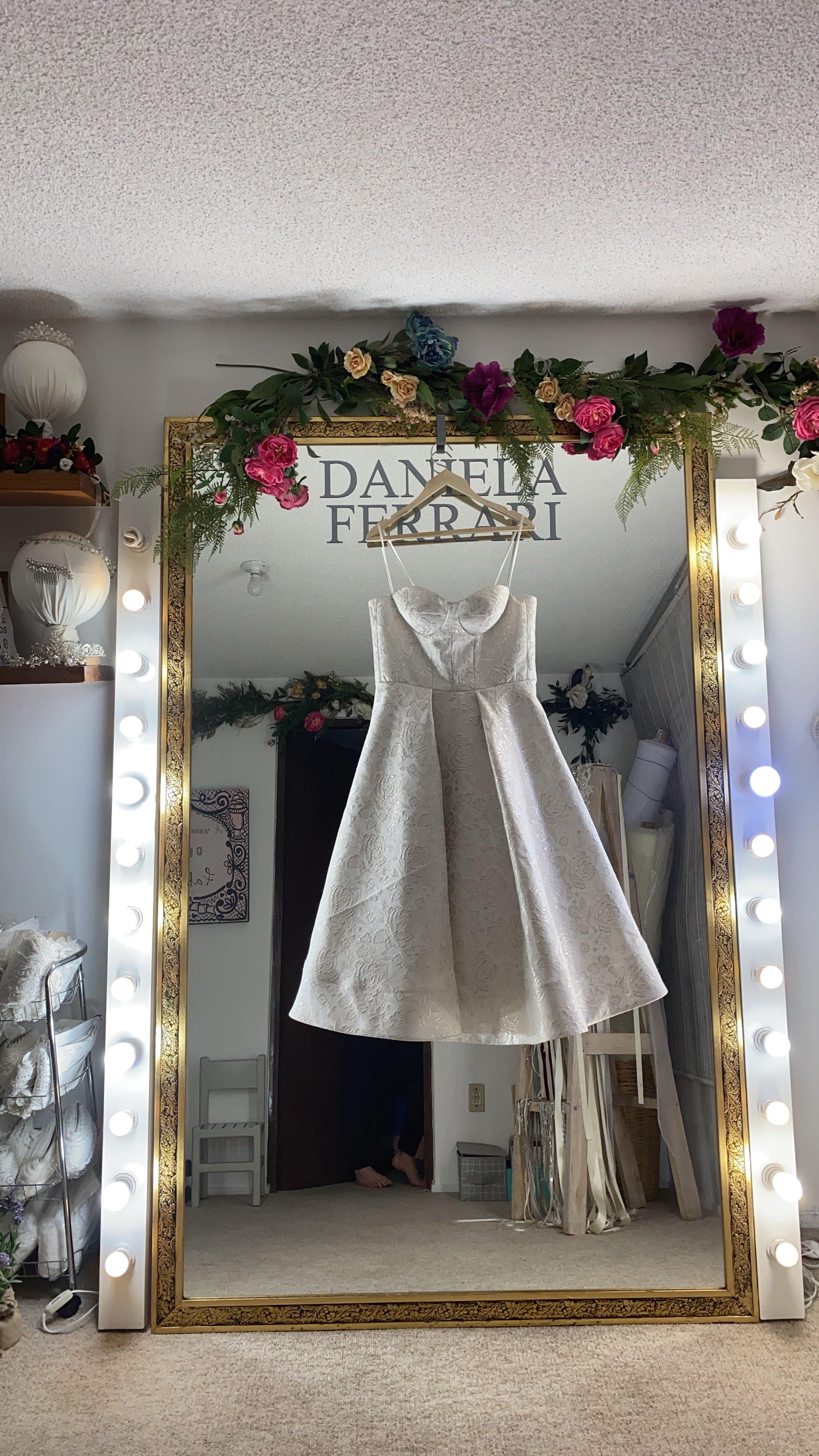 Rossanne vestido civil SOLD