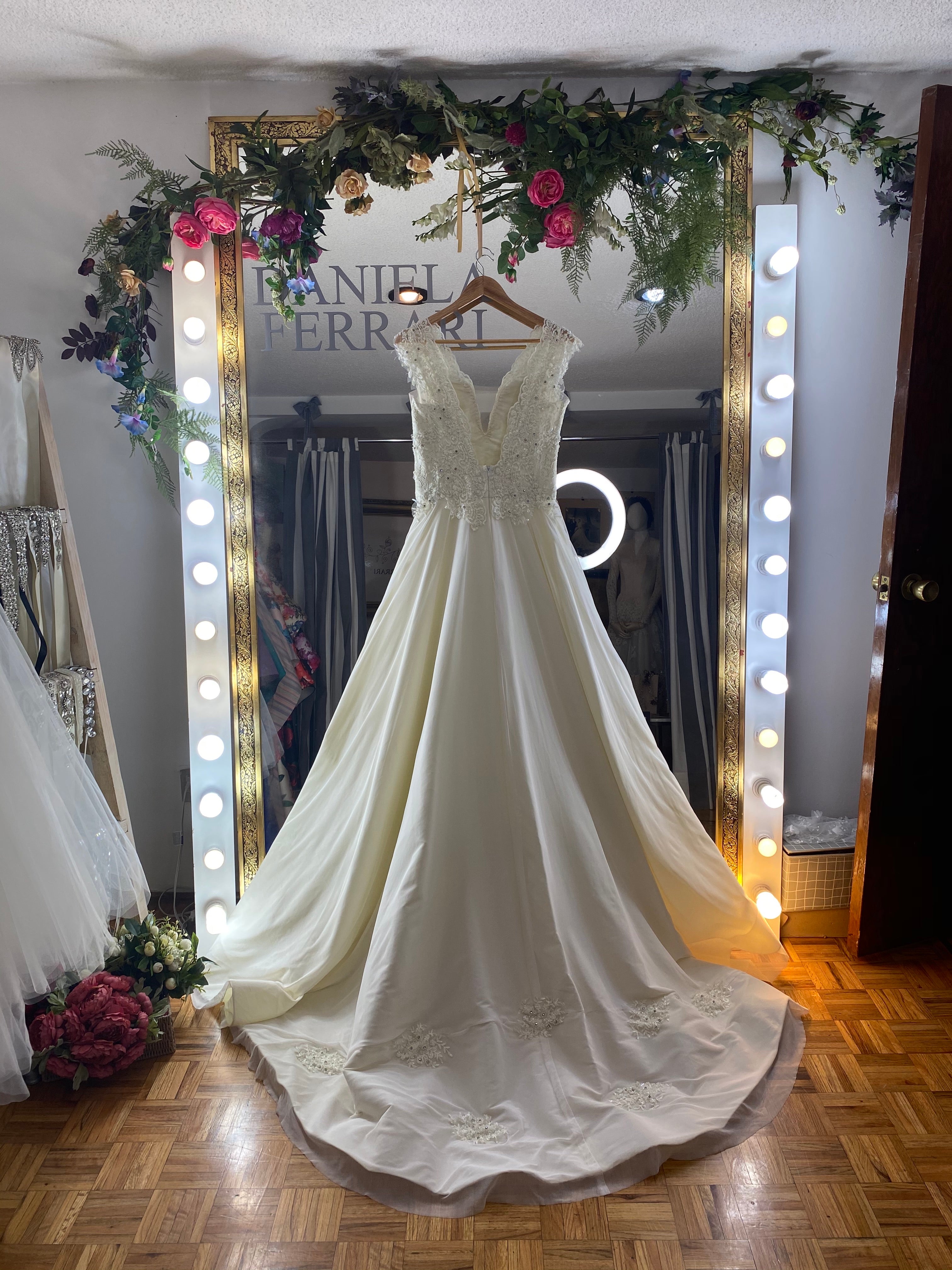 Katalinka vestido de novia SOLD