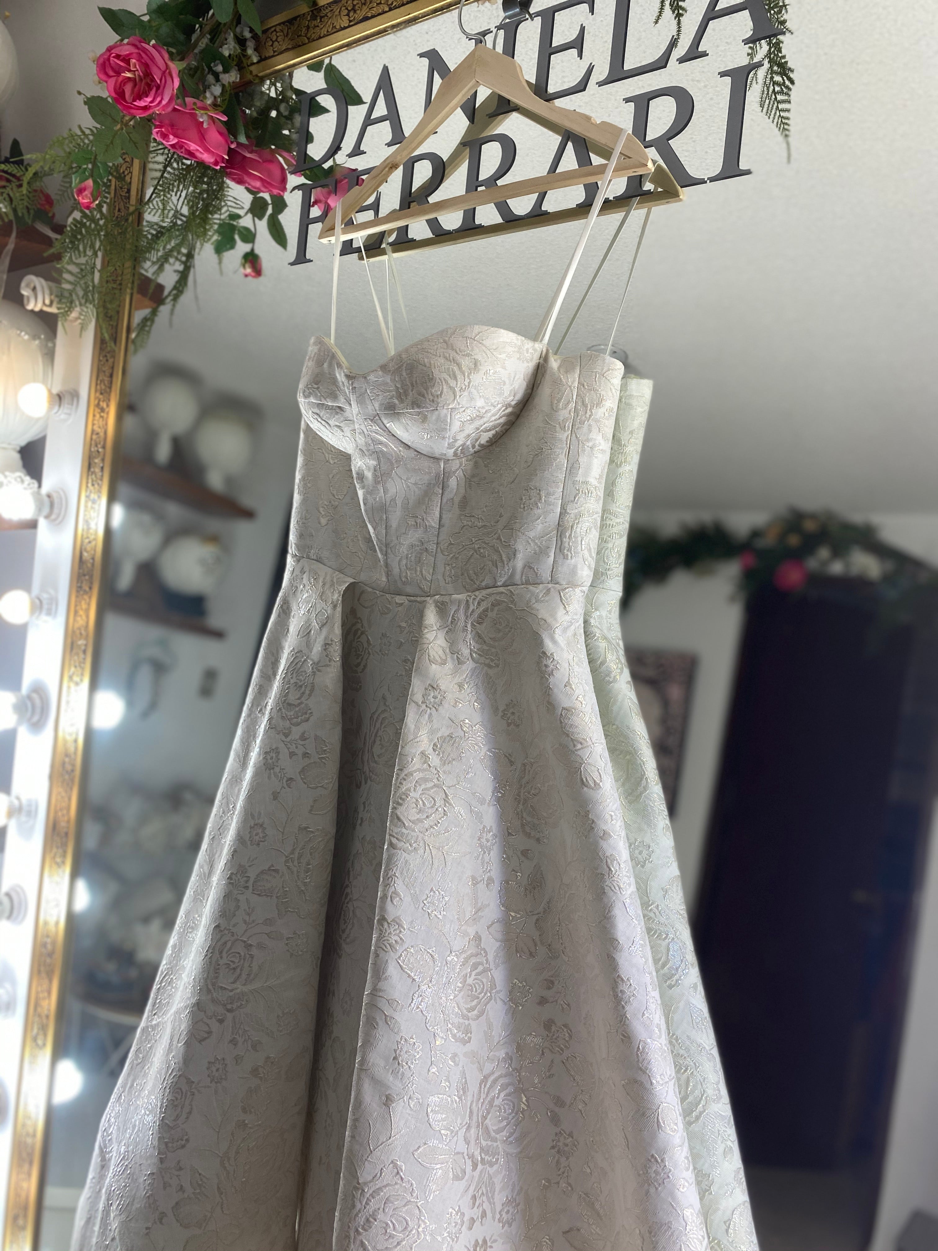 Rossanne vestido civil SOLD