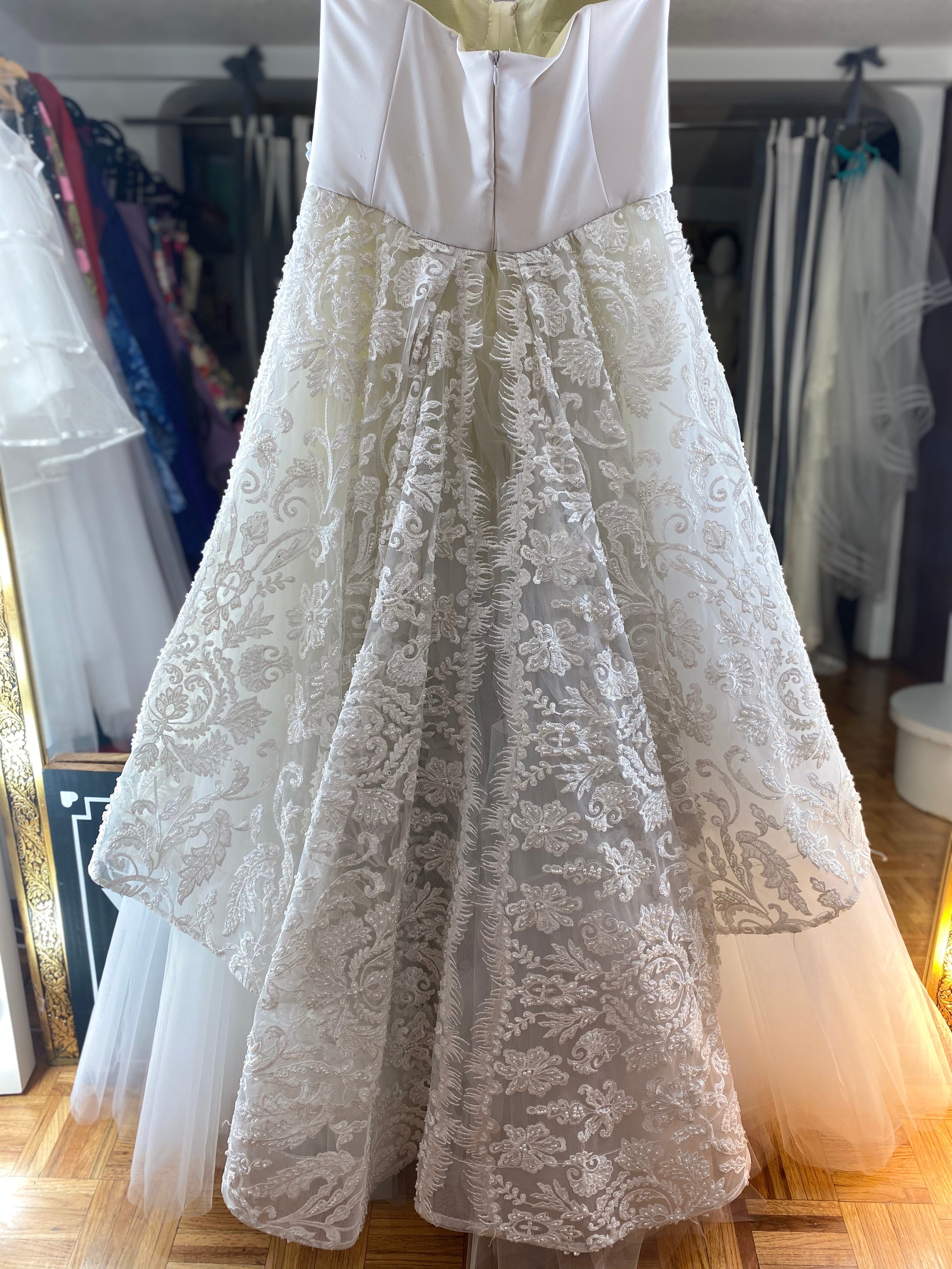 Carmina vestido de novia.SOLD