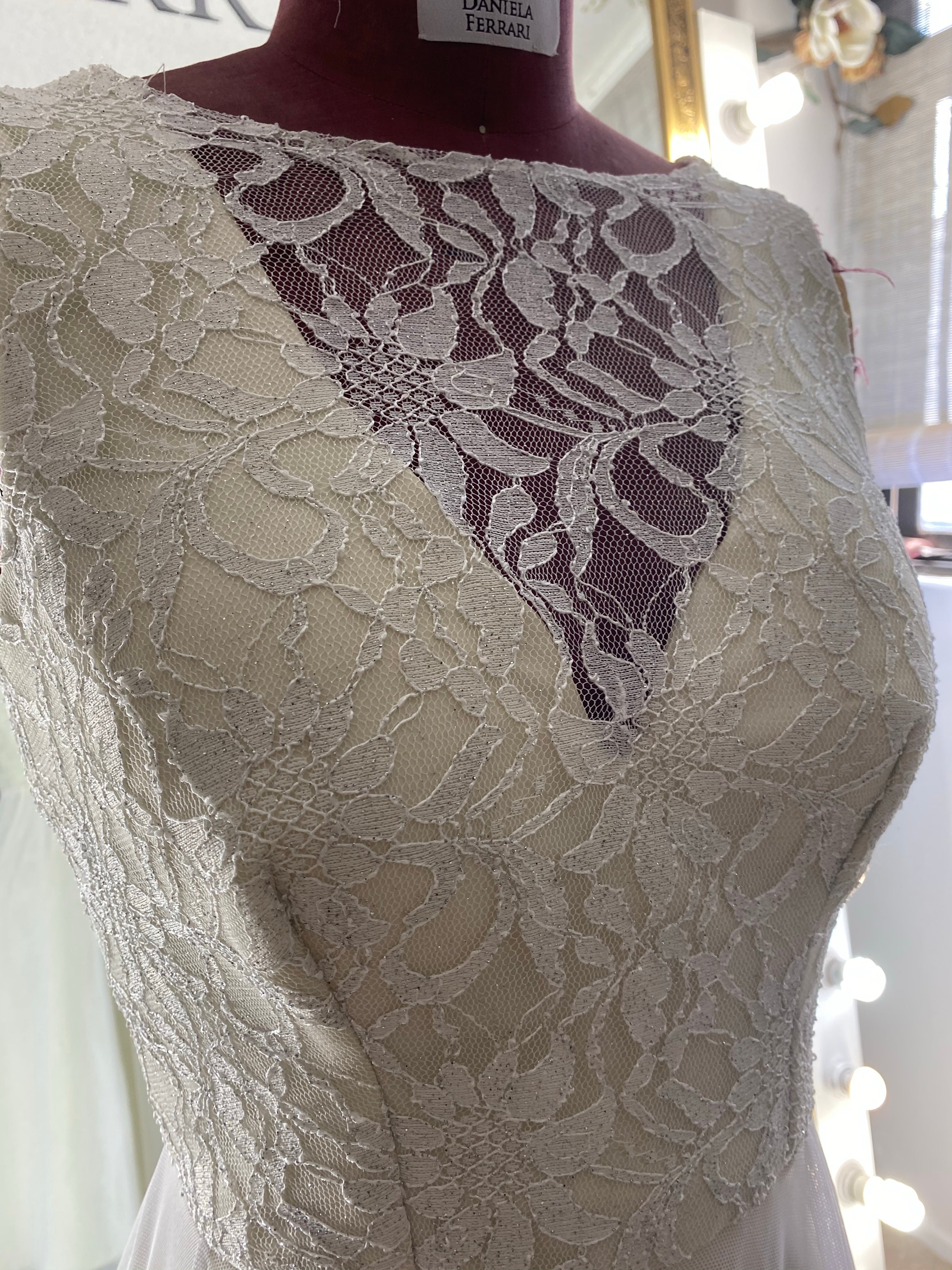 Parveen vestido civil