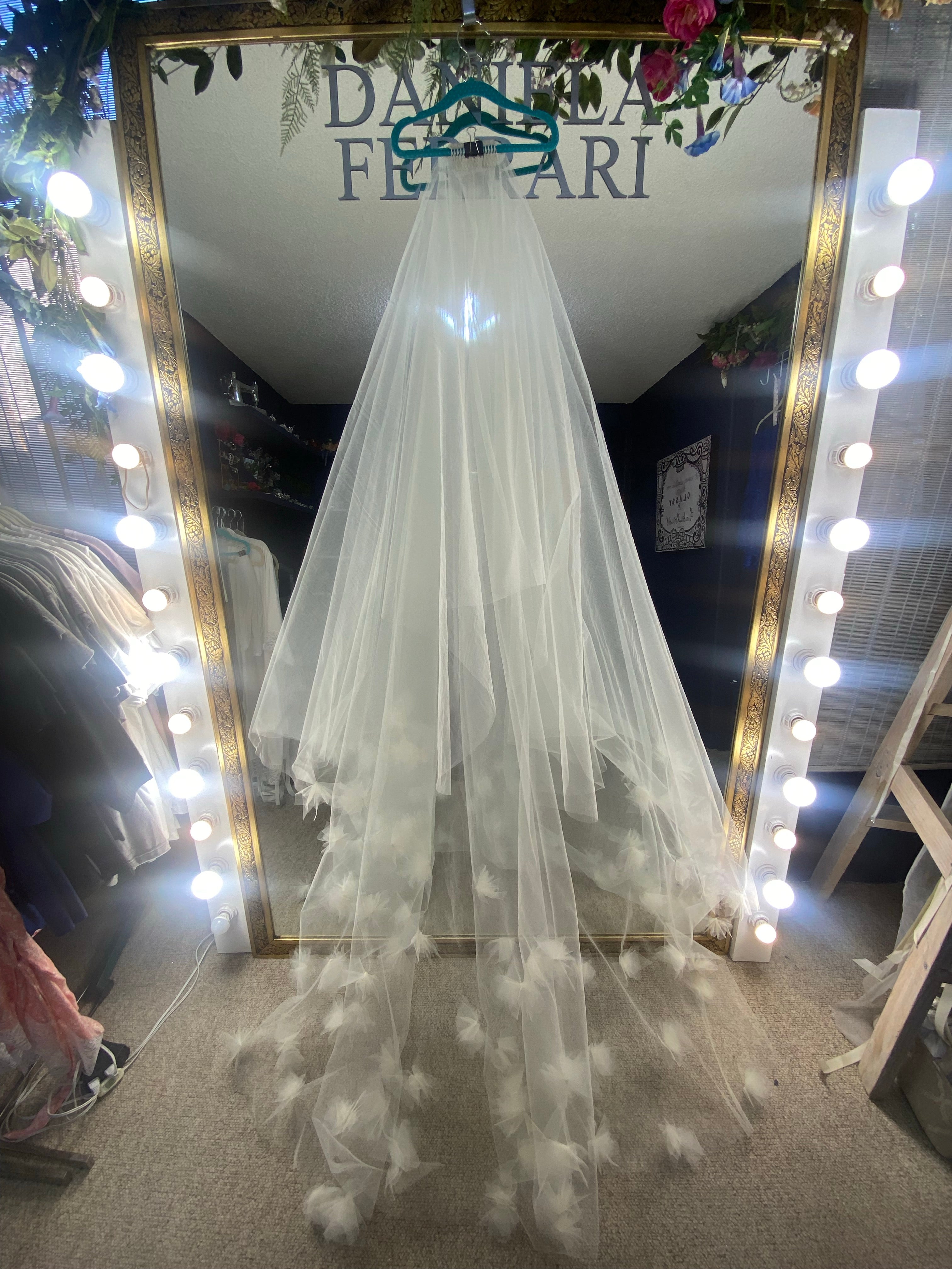 Velo pompones 2mts más velado