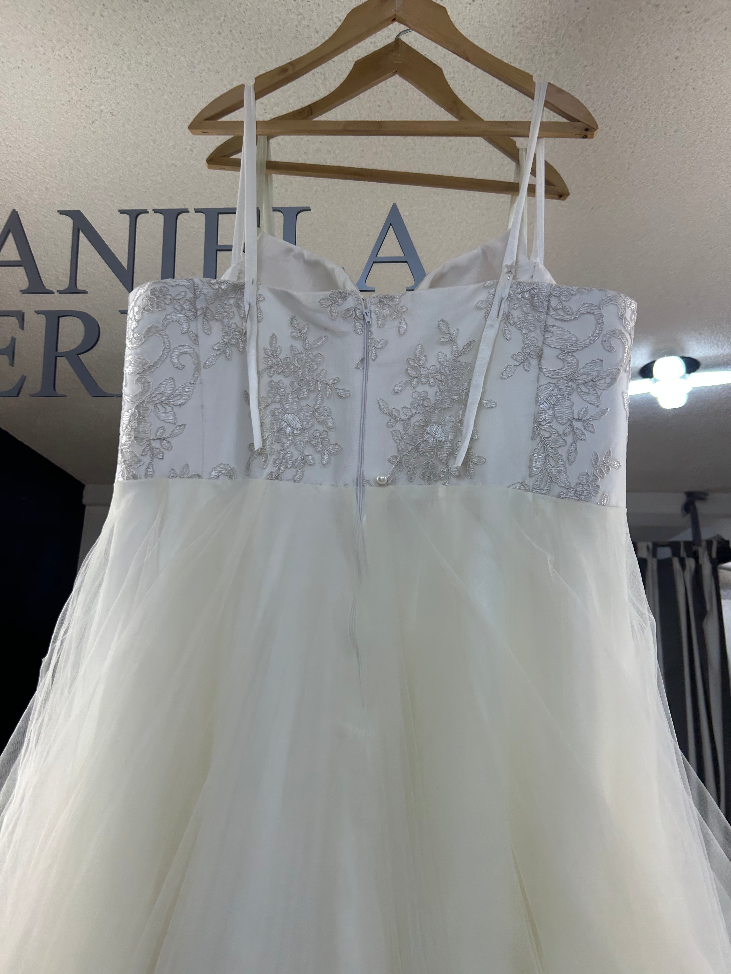 Haydee CURVY vestido de novia