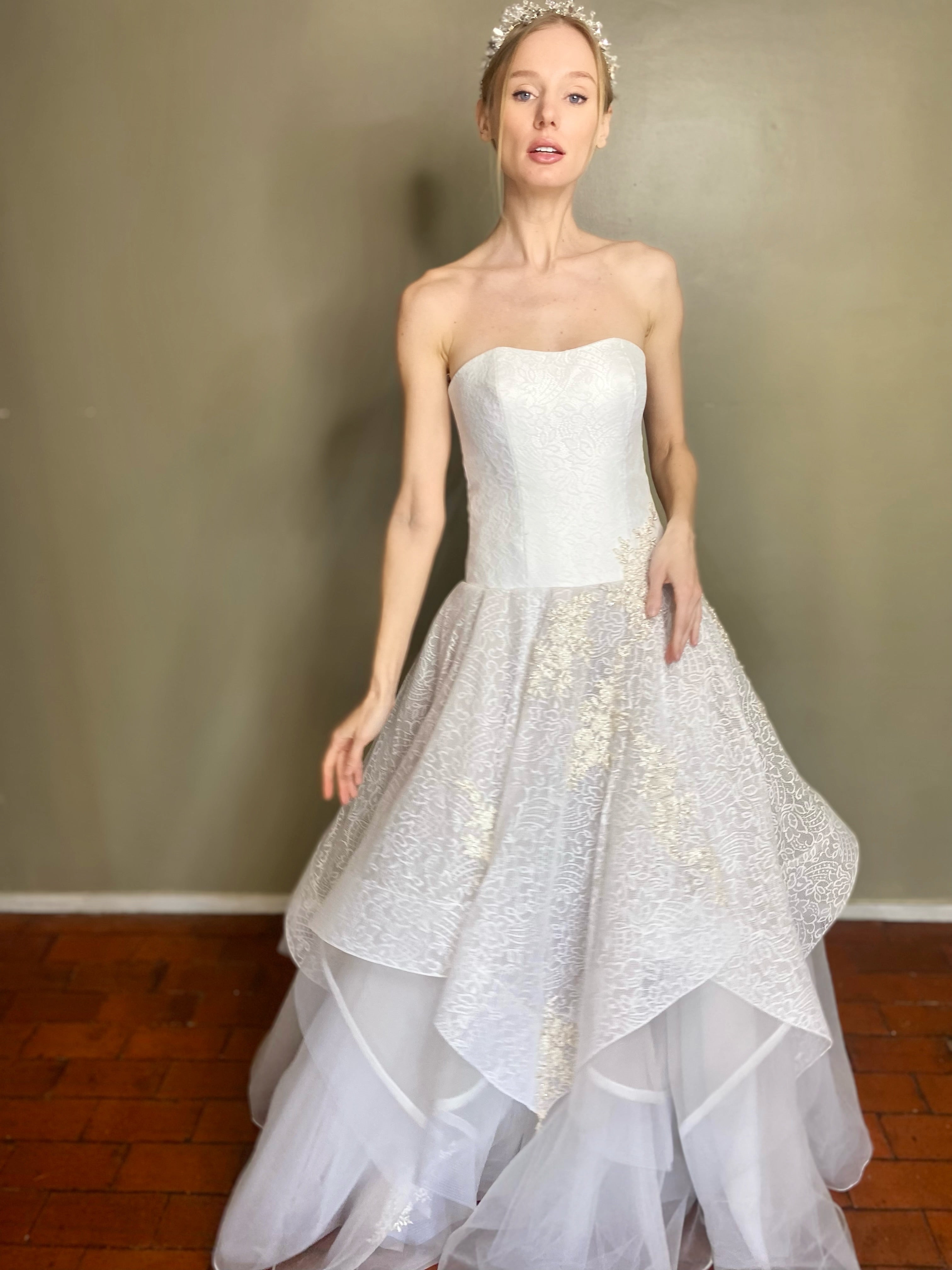 Micah vestido de novia