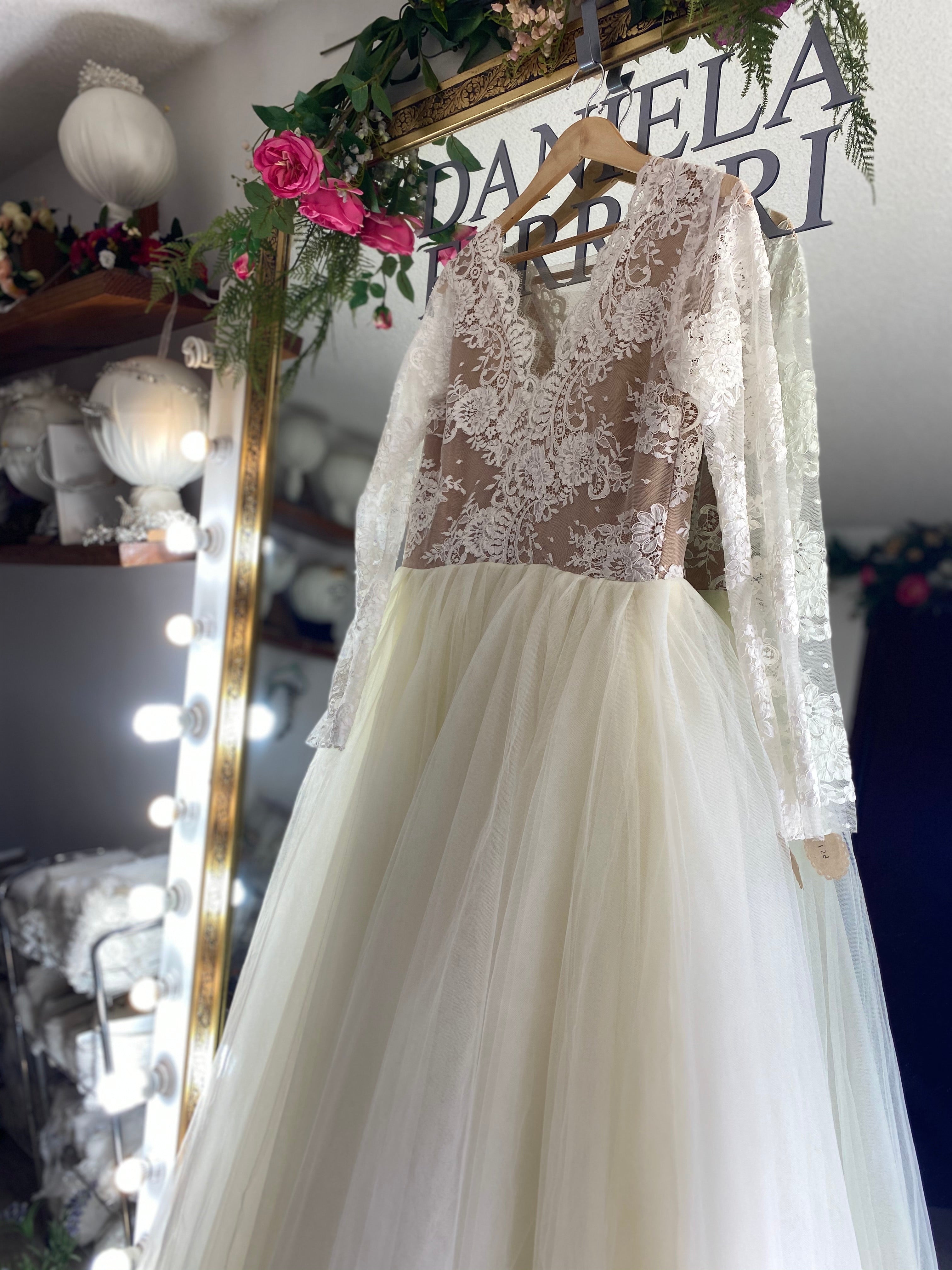 Cerise vestido de novia SOLD