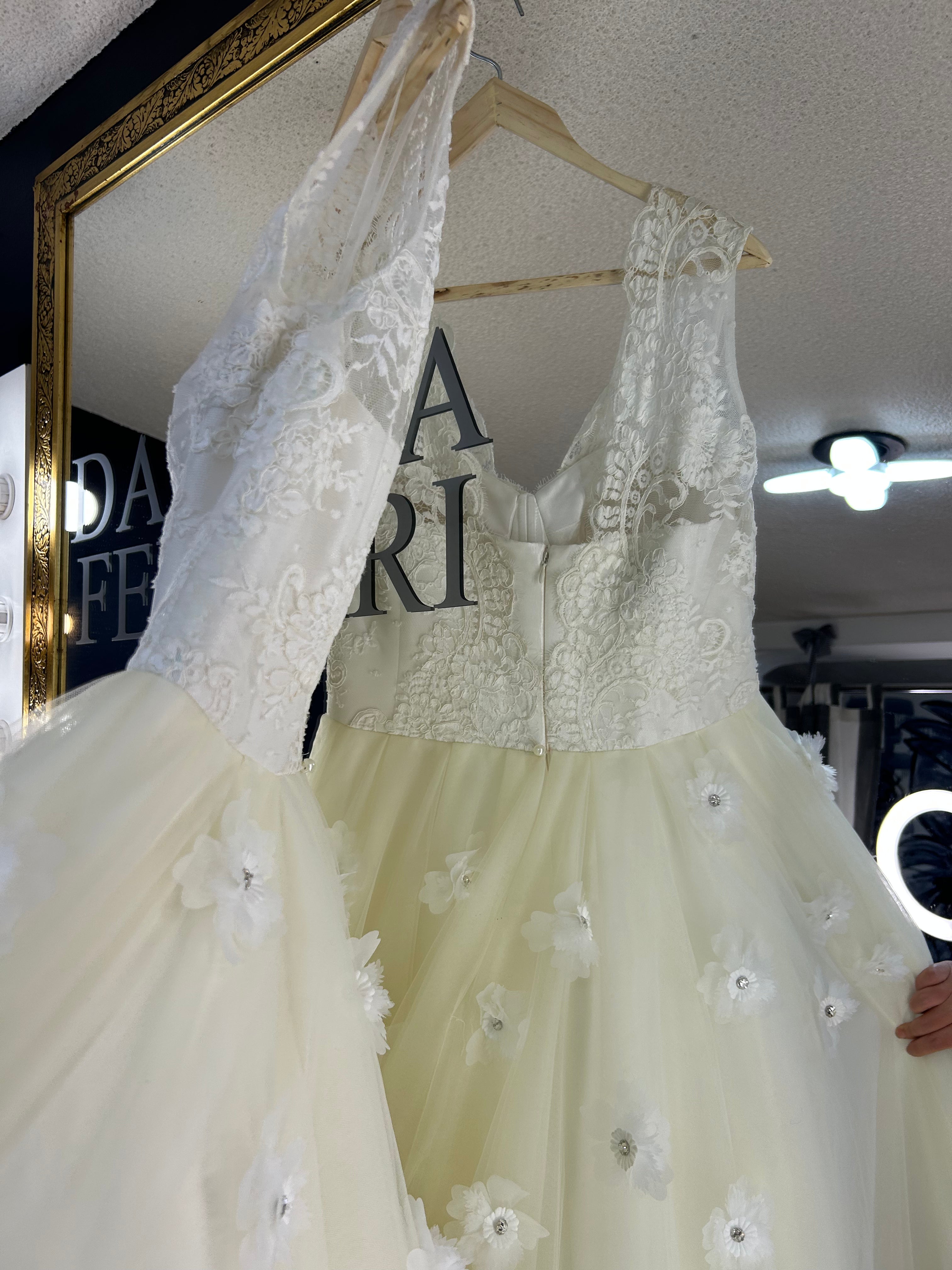 Lorenza  vestido de novia