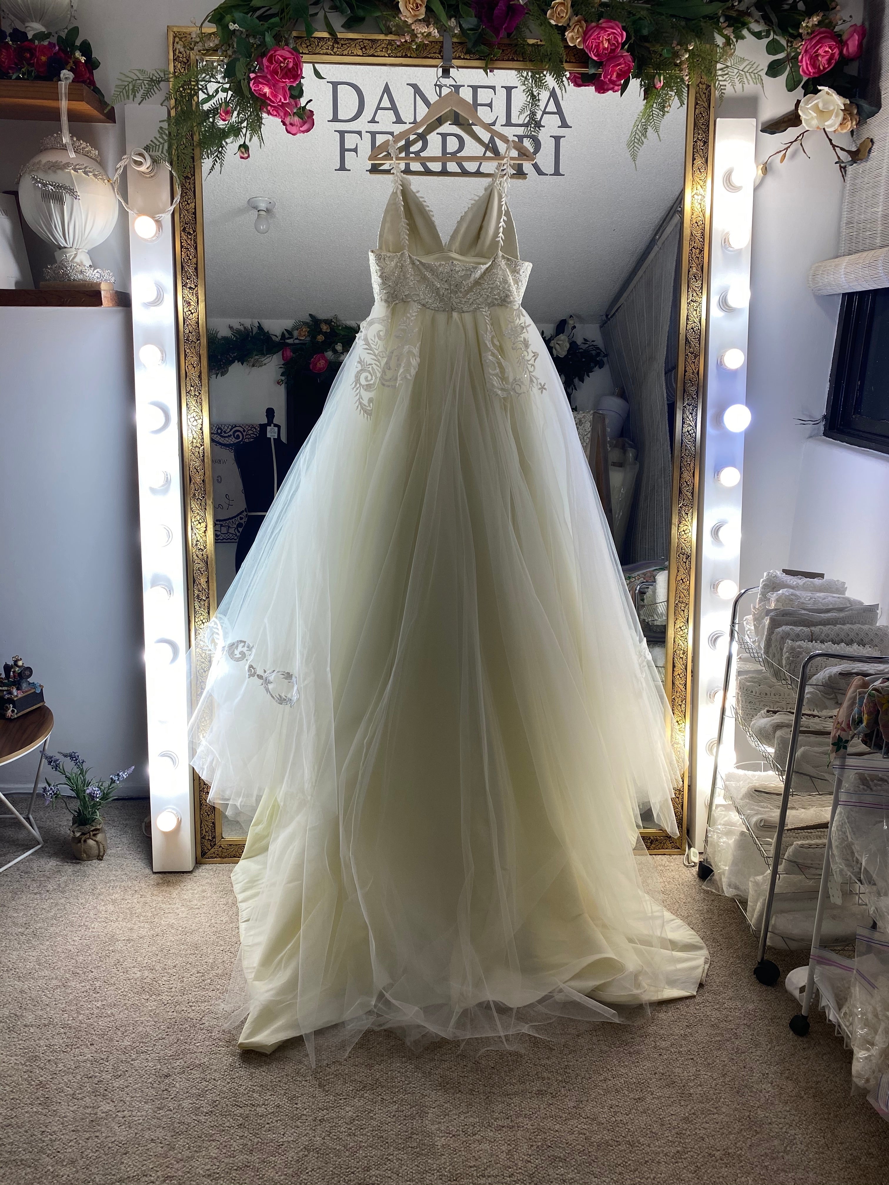 Siari vestido de novia SOLD