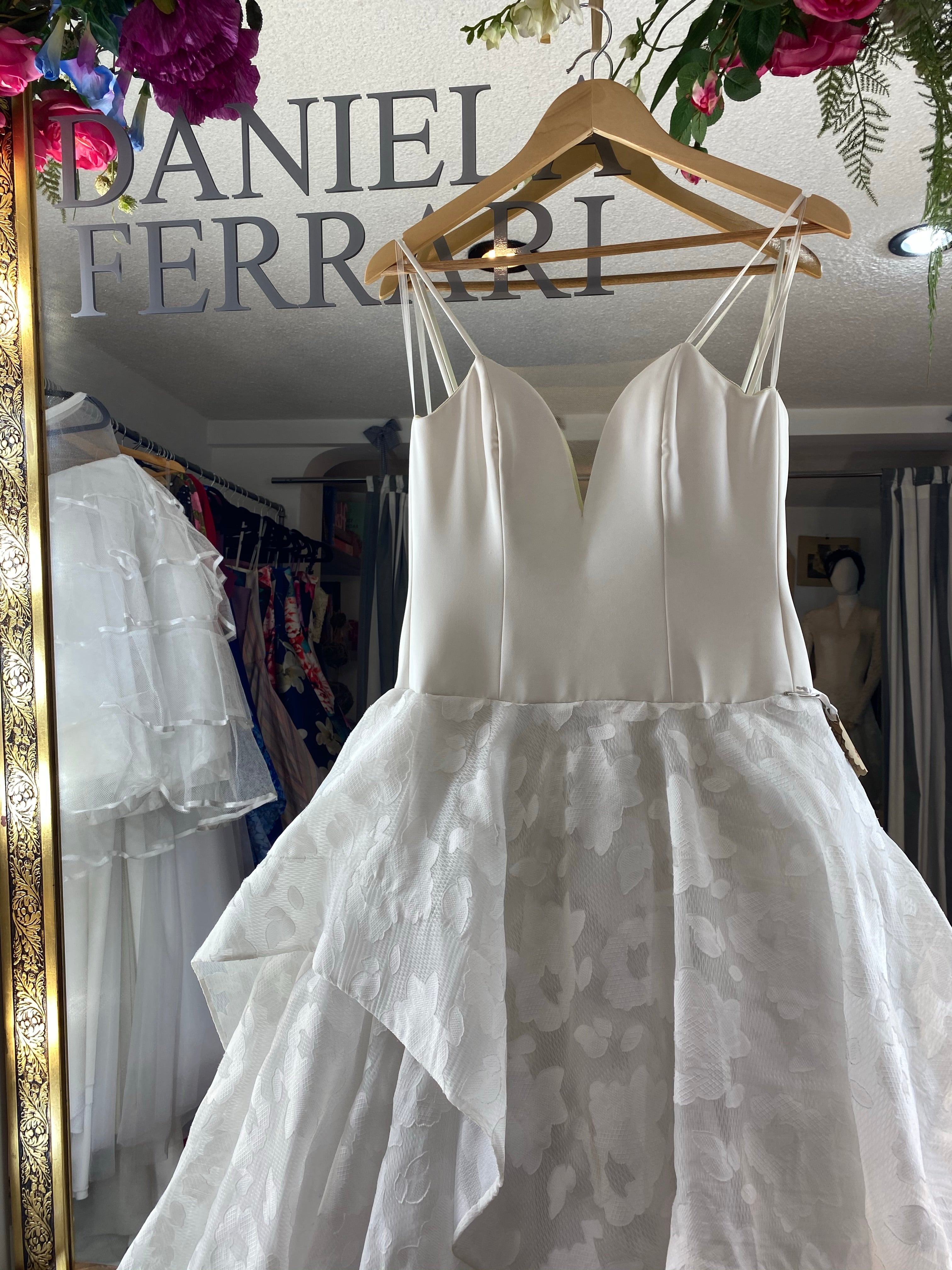 Pinhas vestido de novia