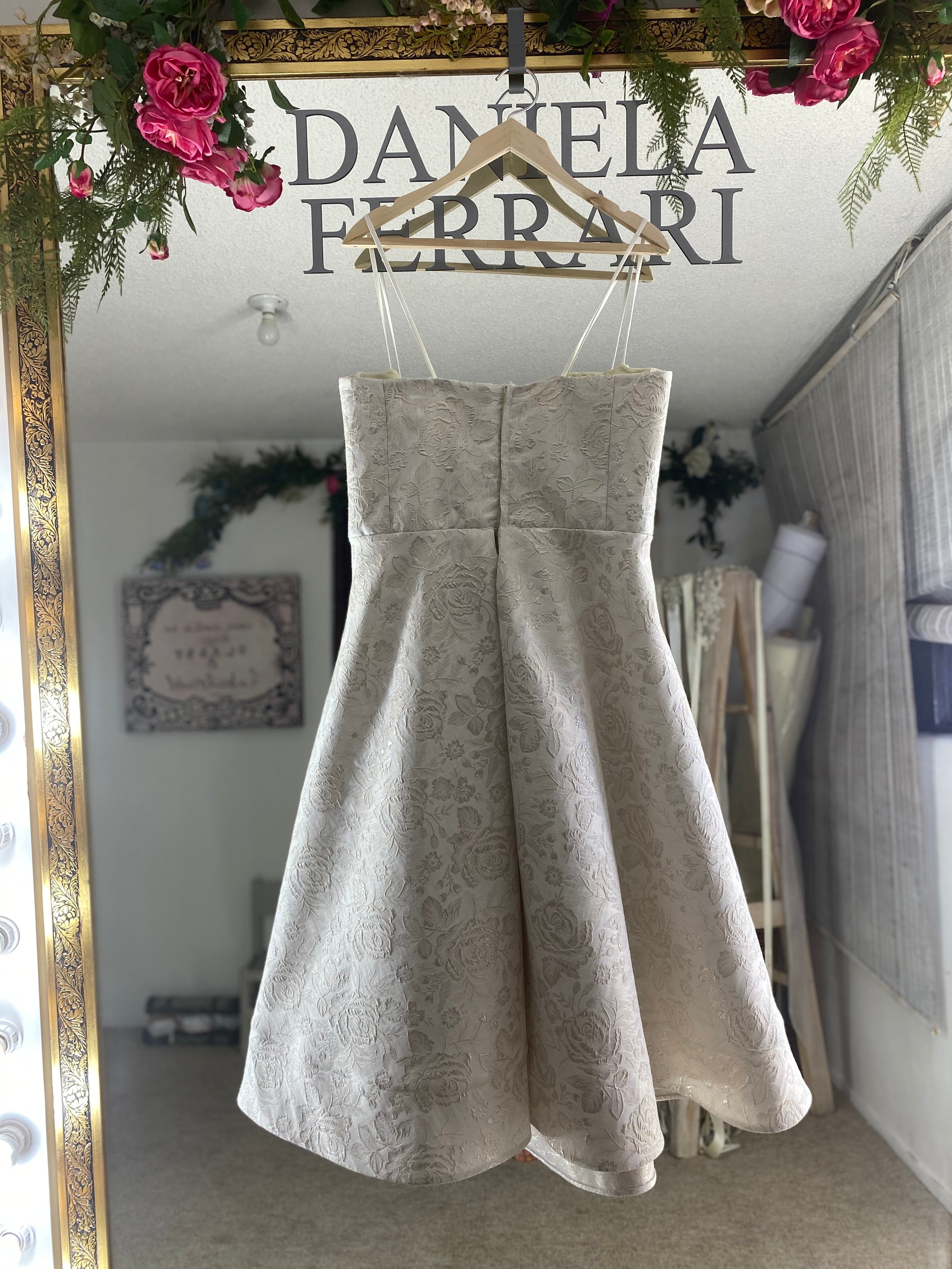 Rossanne vestido civil SOLD