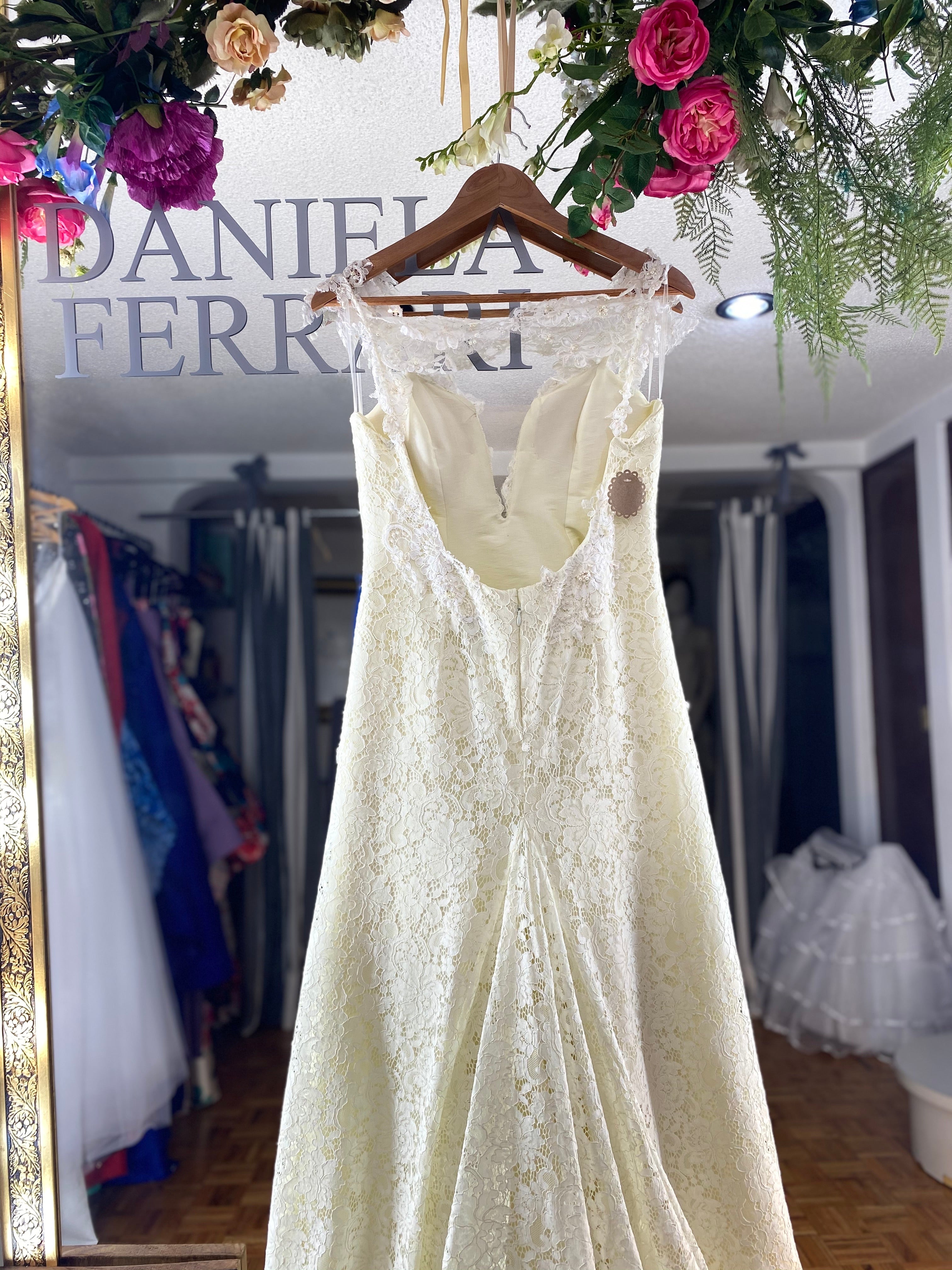 Nedelya vestido de novia SOLD