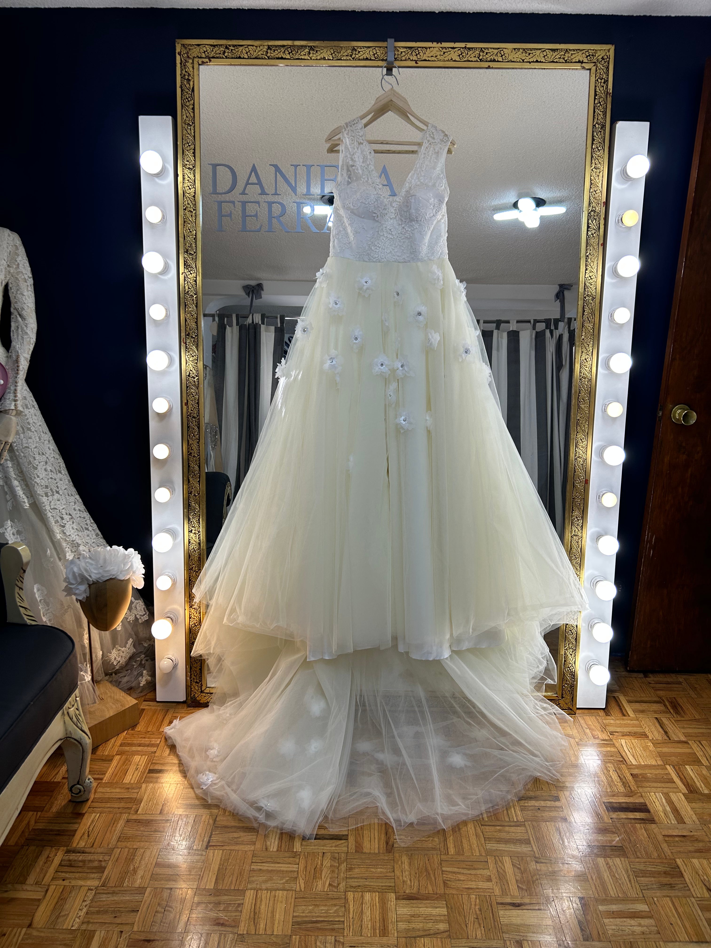 Lorenza  vestido de novia