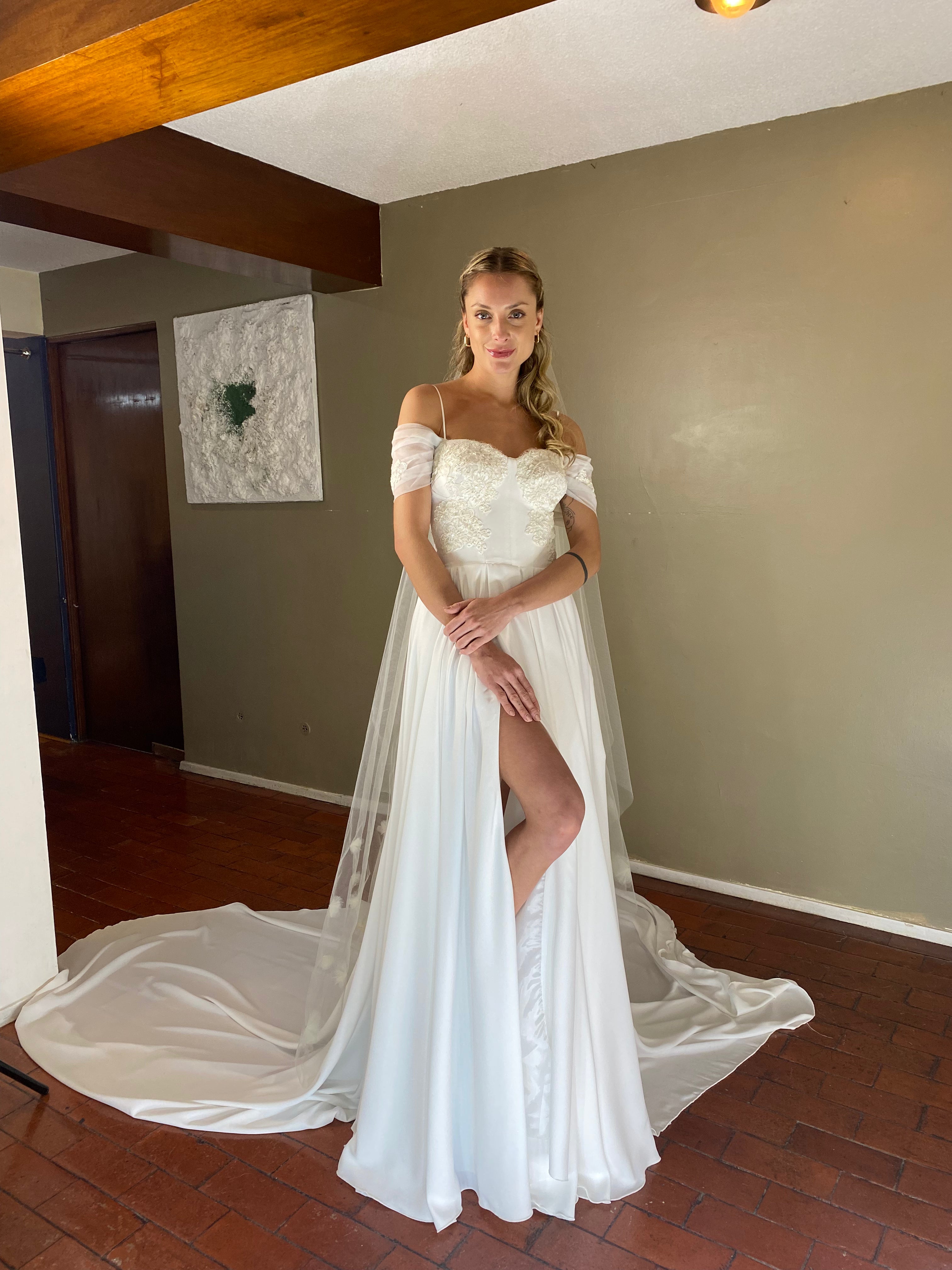 Cora vestido de novia