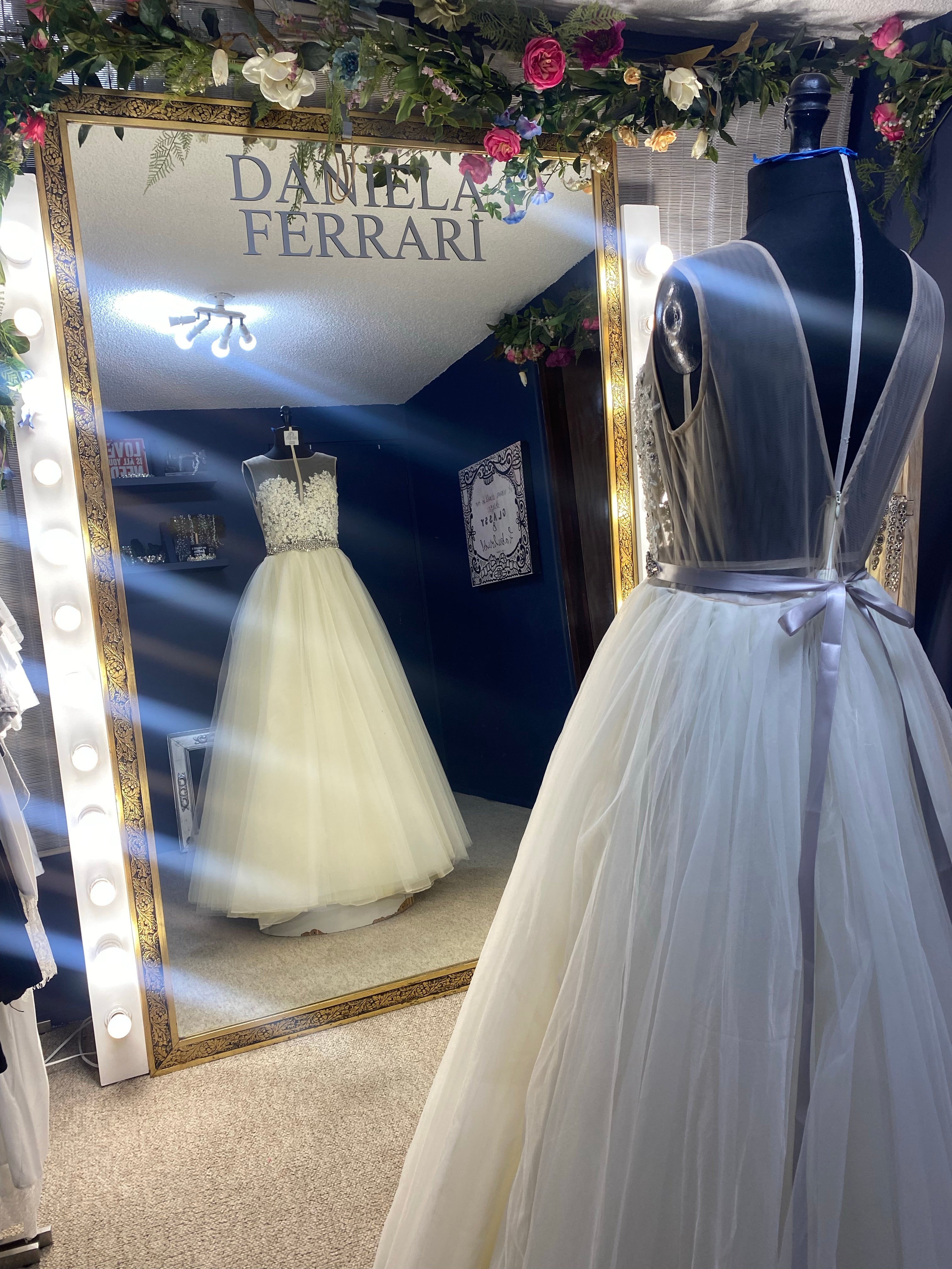 Garriré vestido de novia transparencias