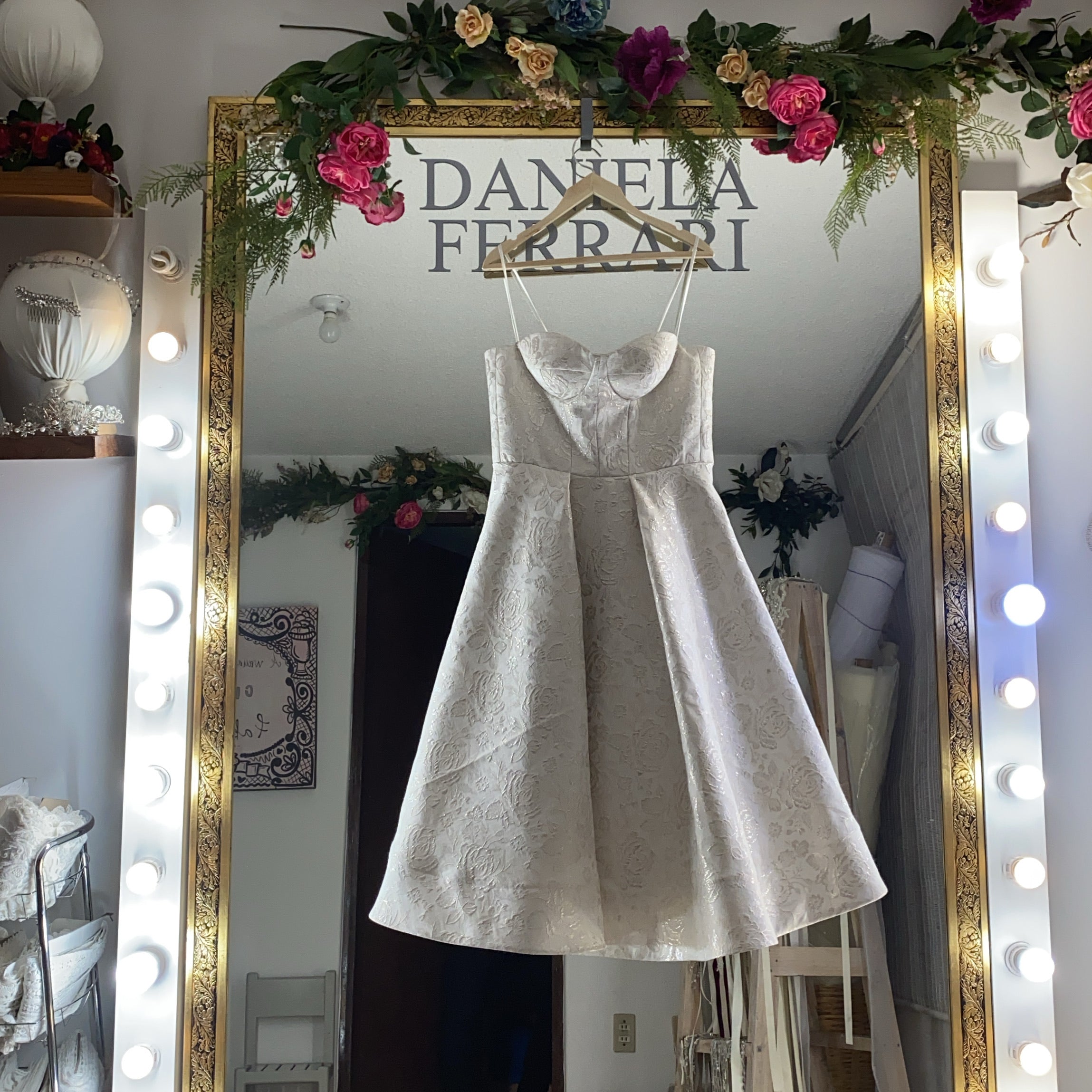 Rossanne vestido civil SOLD