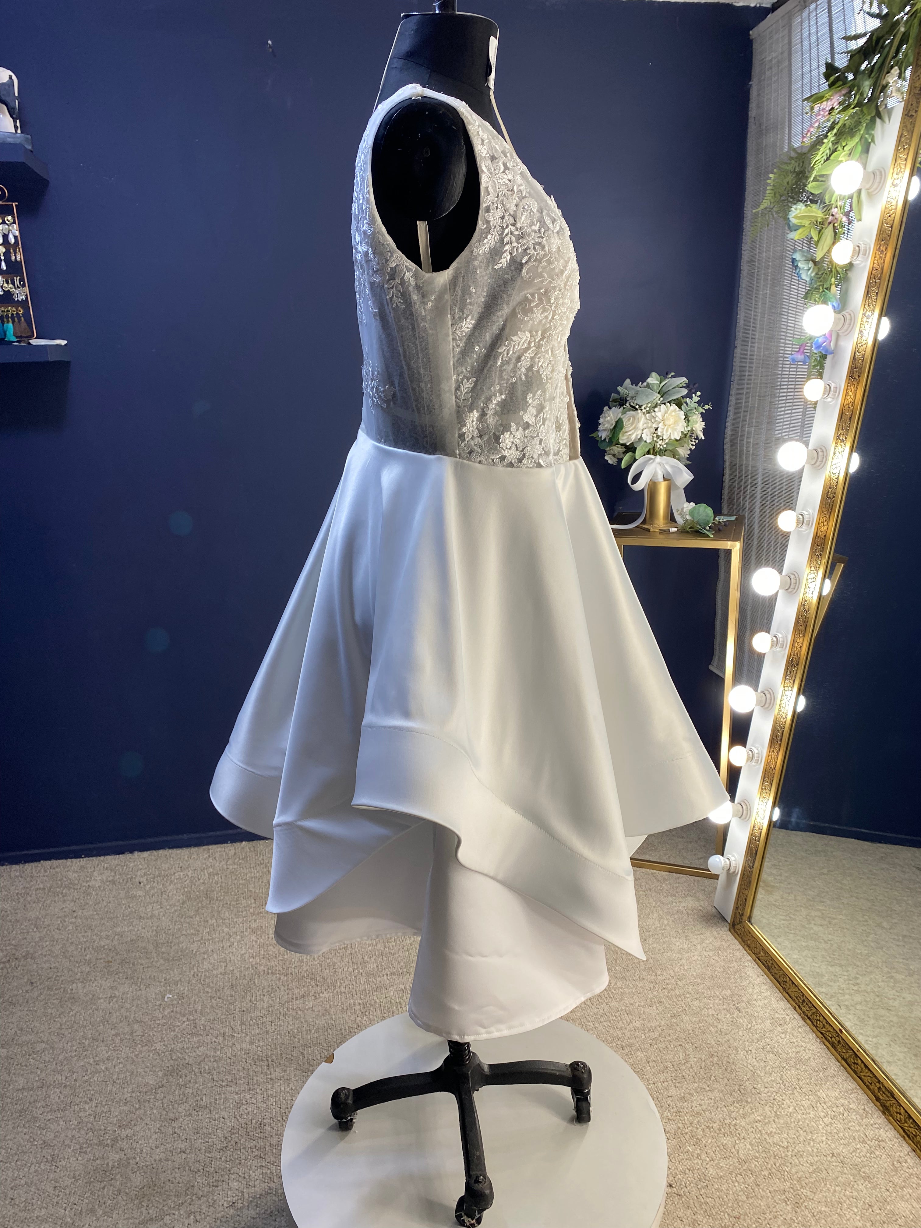 Naruana vestido de novia CORTO