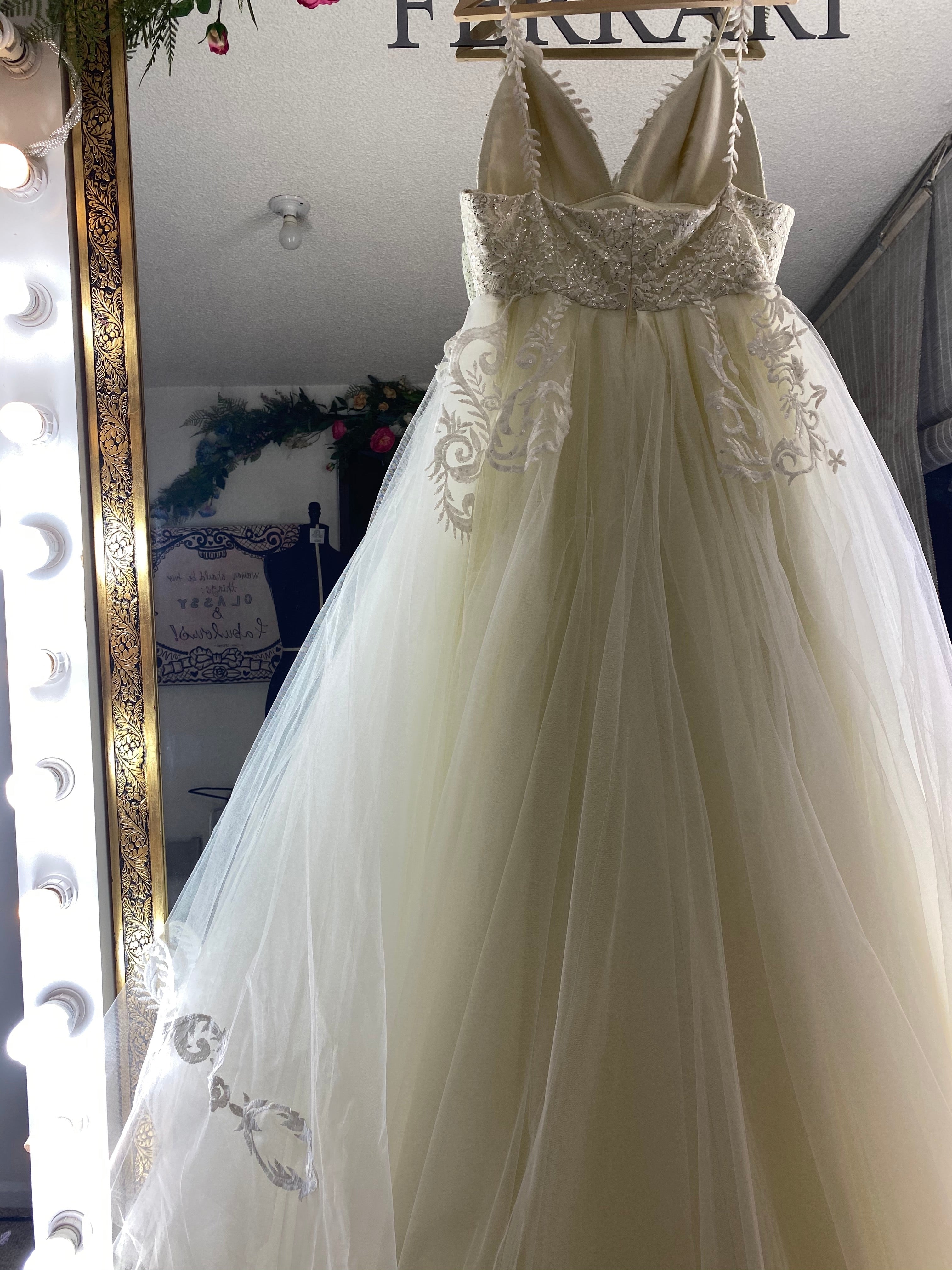 Siari vestido de novia SOLD