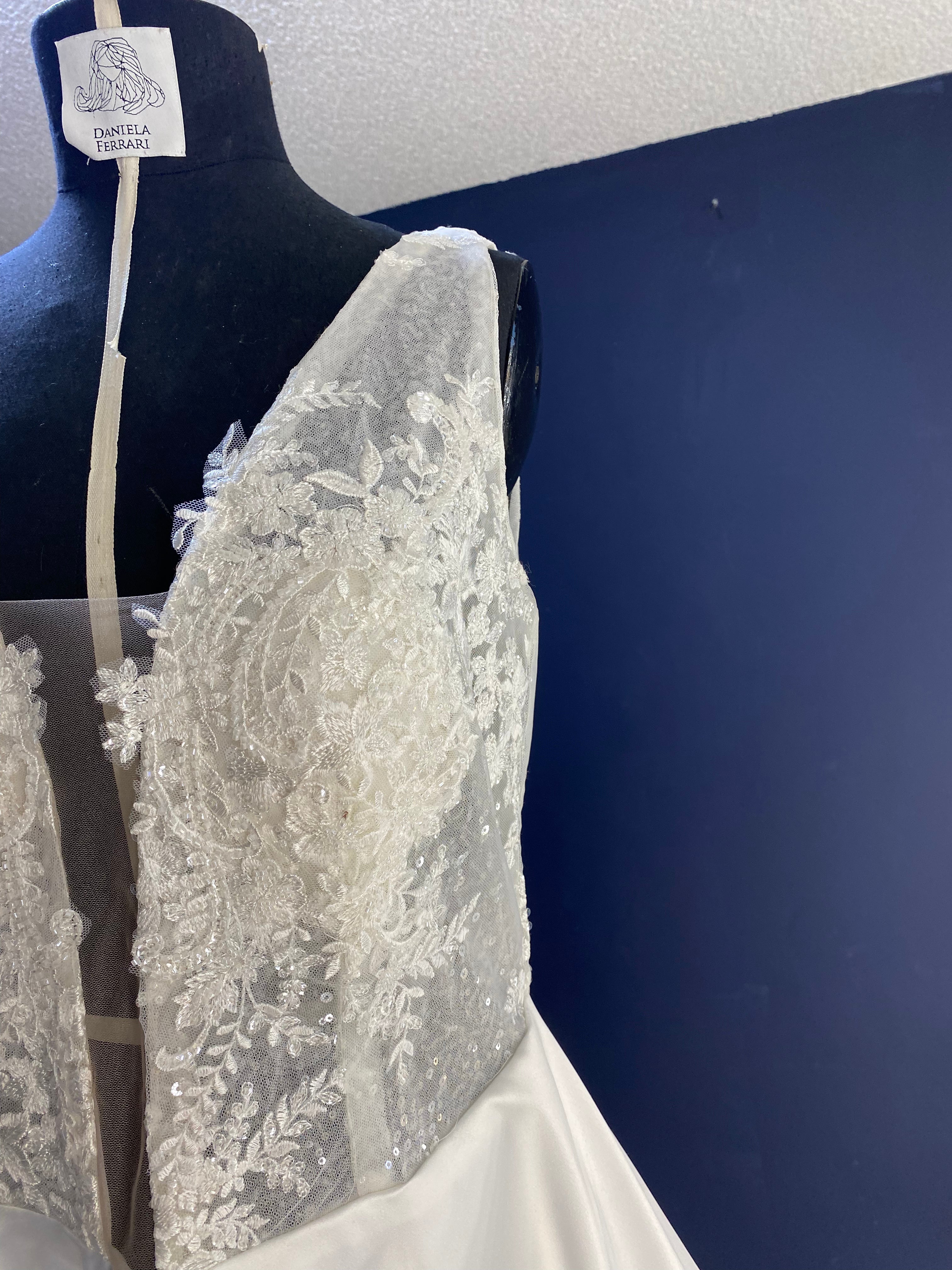 Naruana vestido de novia CORTO