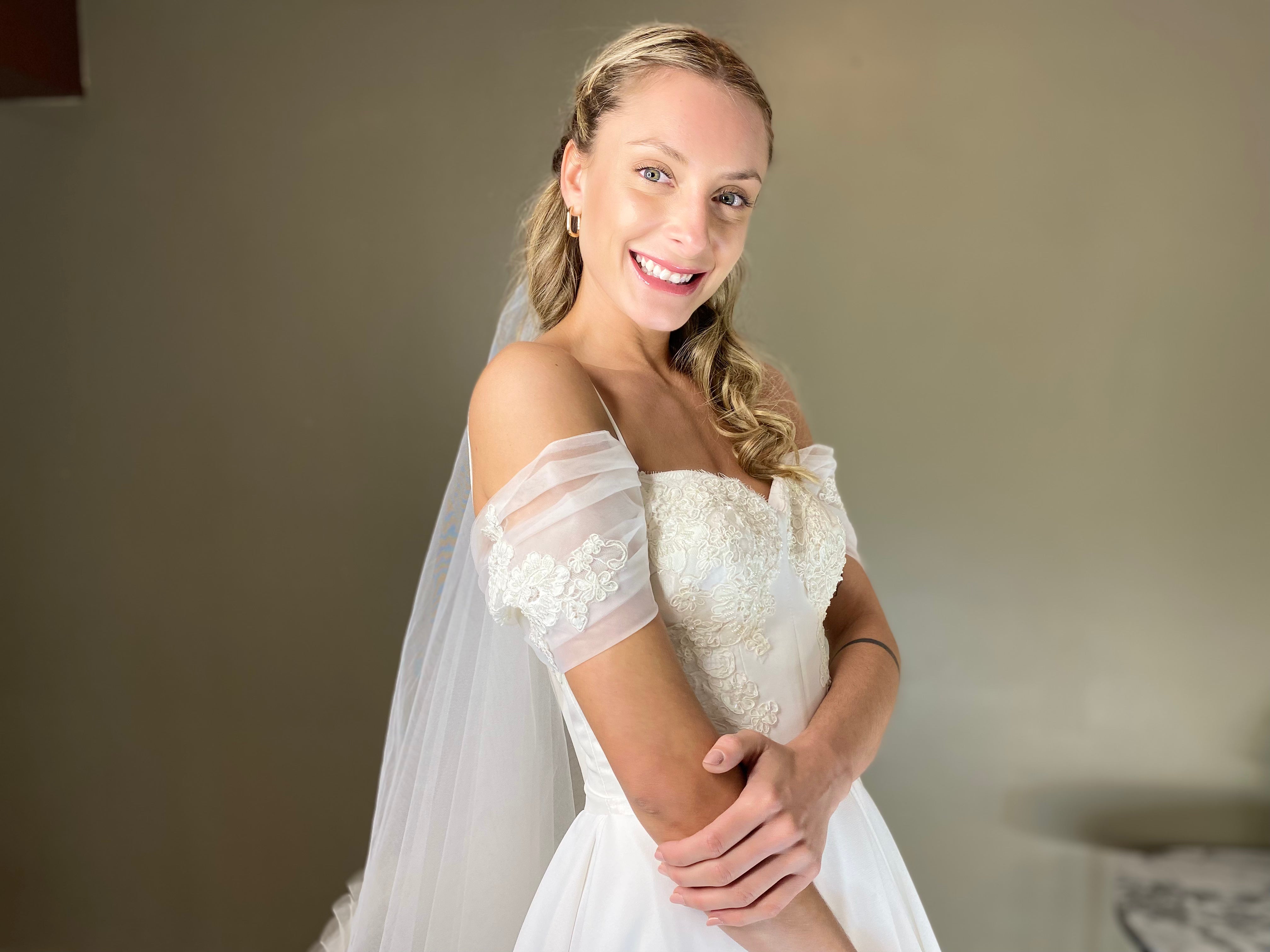 Cora vestido de novia