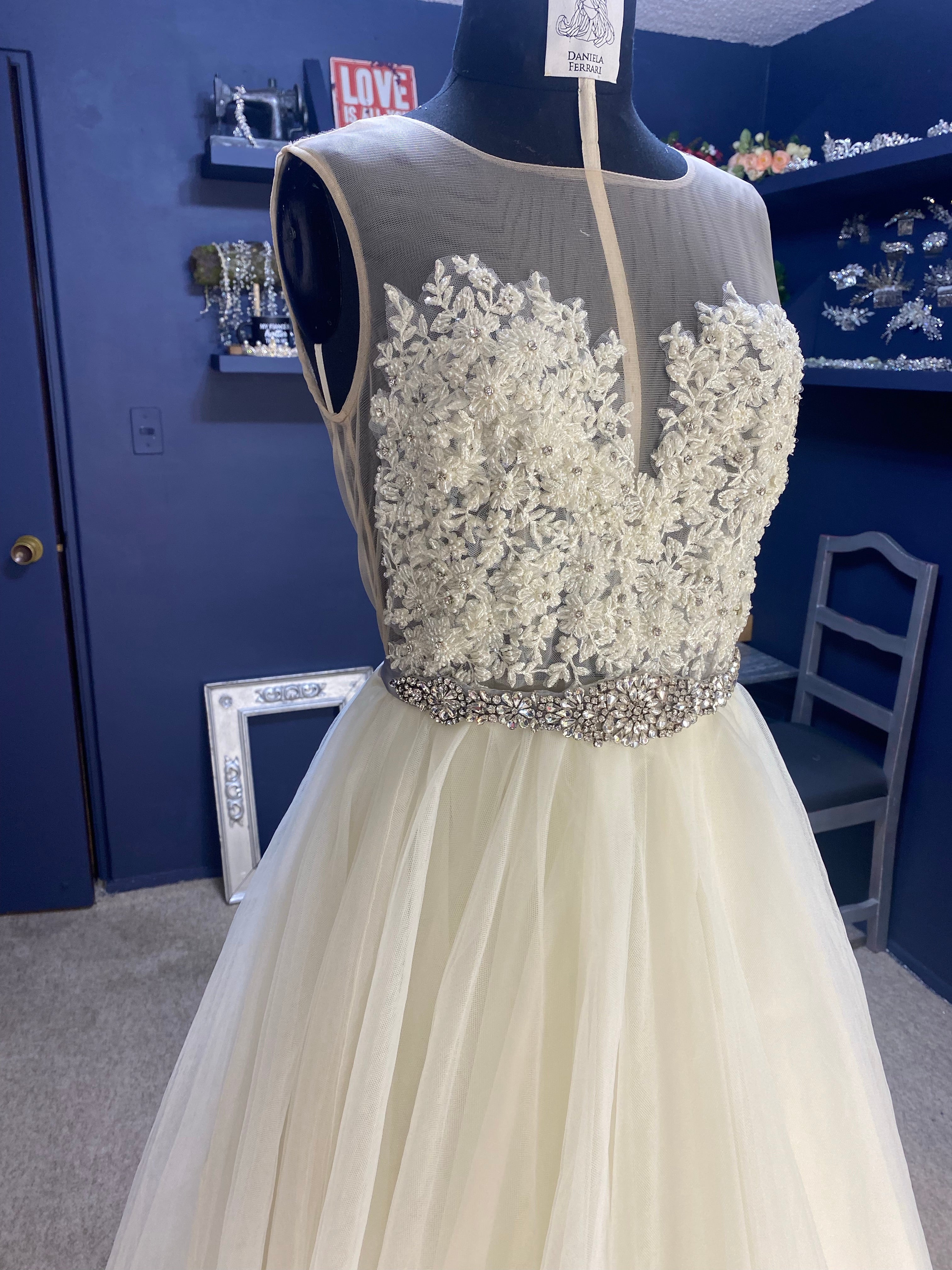 Garriré vestido de novia transparencias