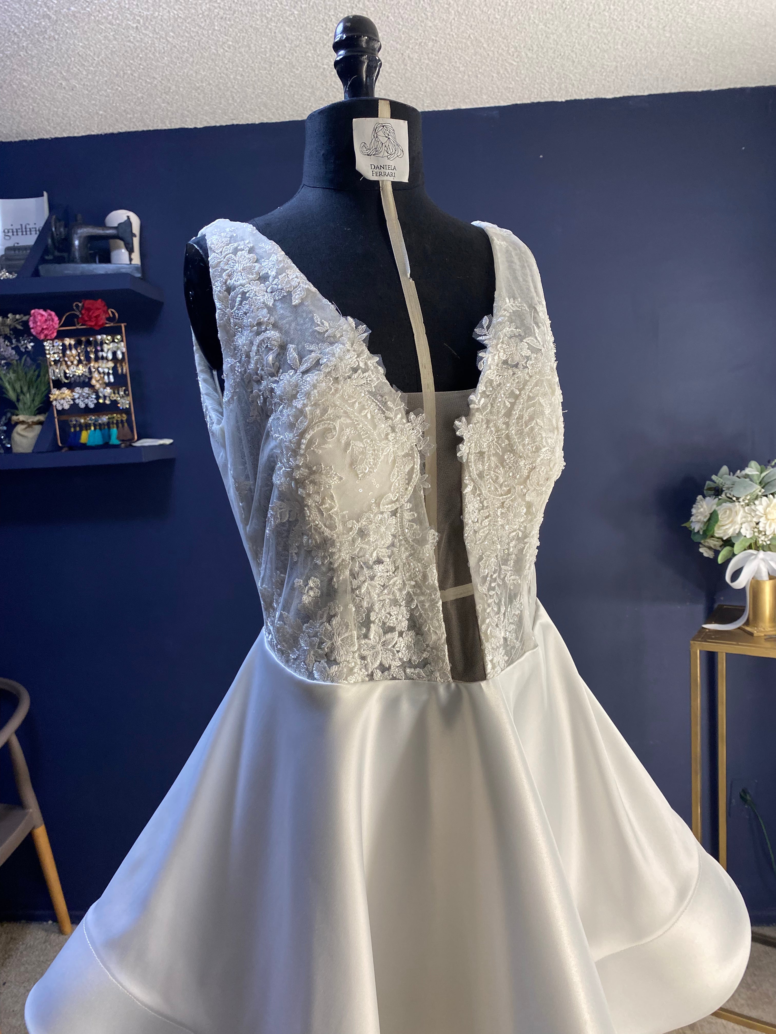 Naruana vestido de novia CORTO