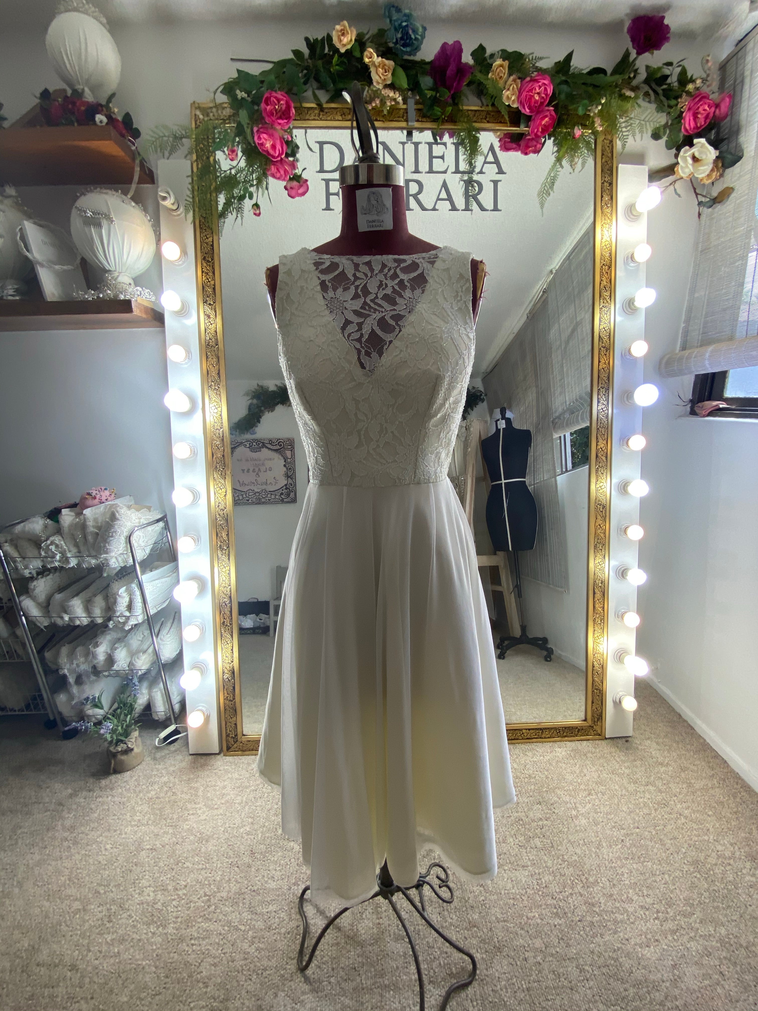 Parveen vestido civil