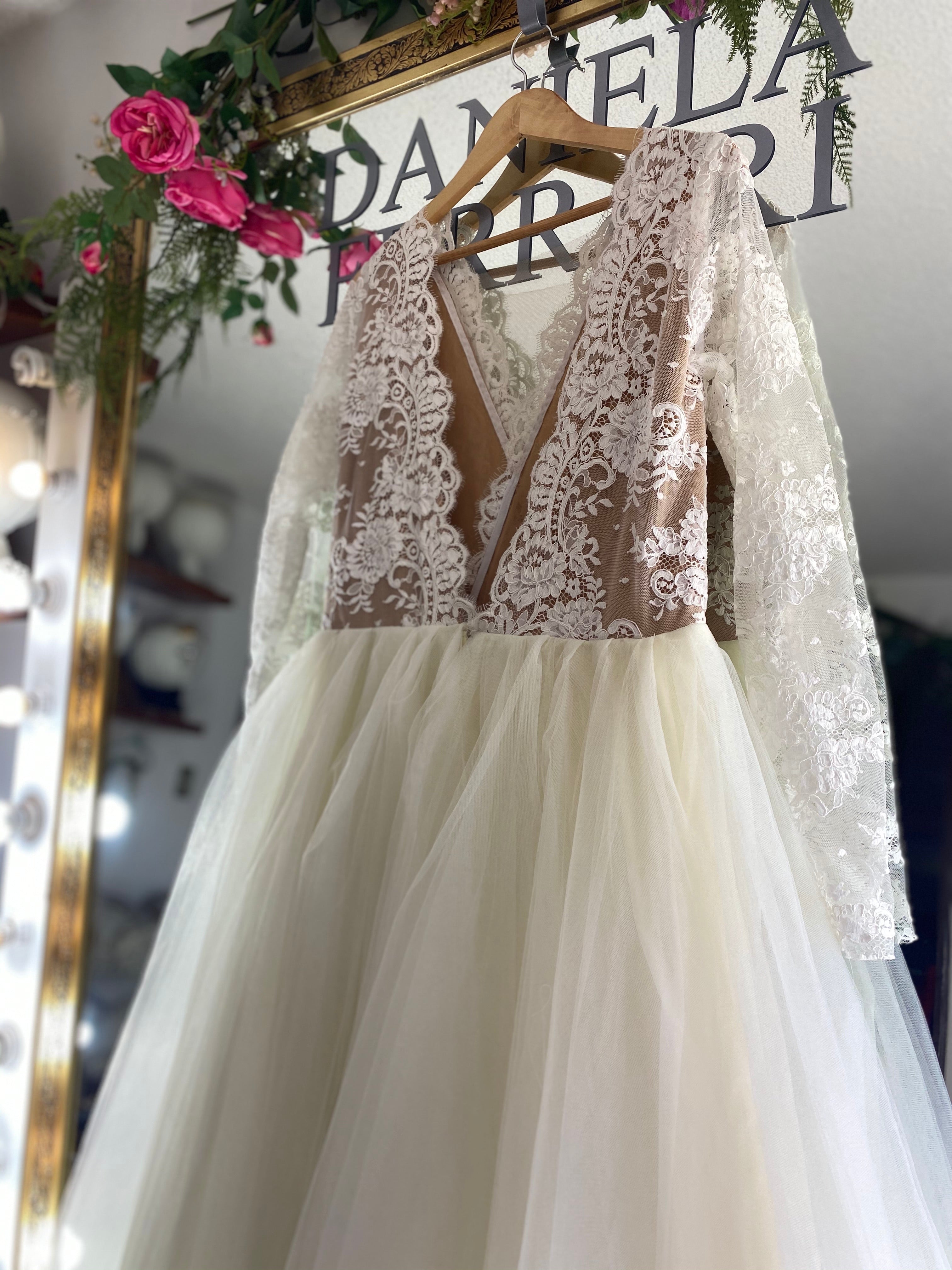 Cerise vestido de novia SOLD