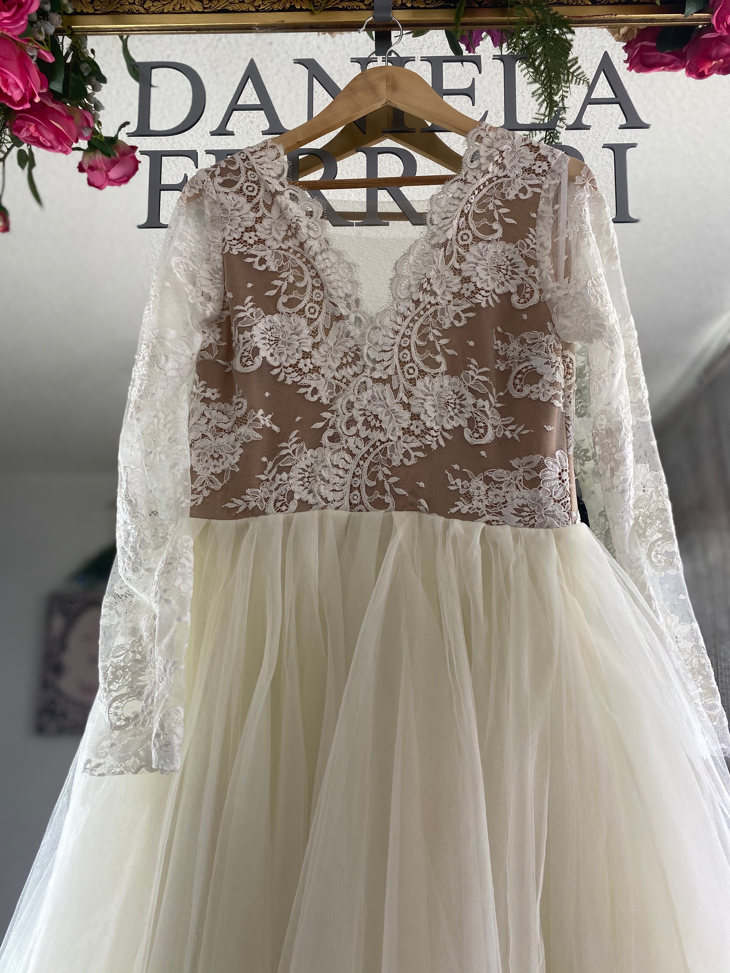 Cerise vestido de novia SOLD