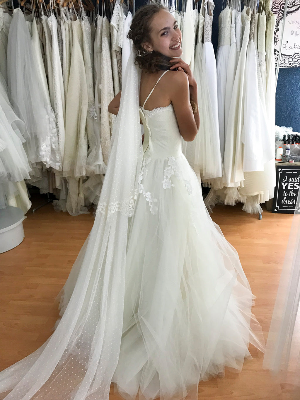 Velo Plumetti orilla encaje